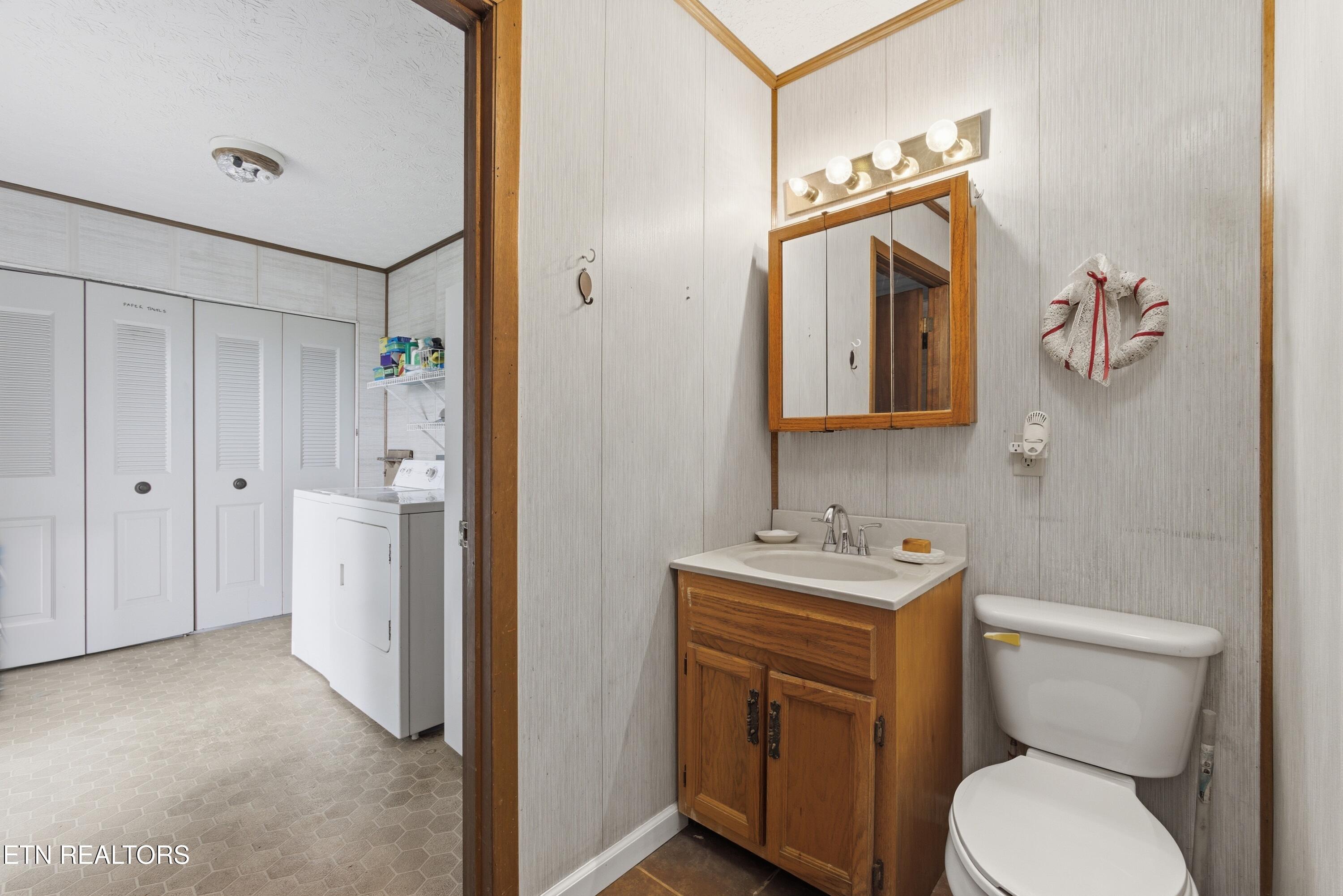 102 Coffey Circle Rockwood TN 37854