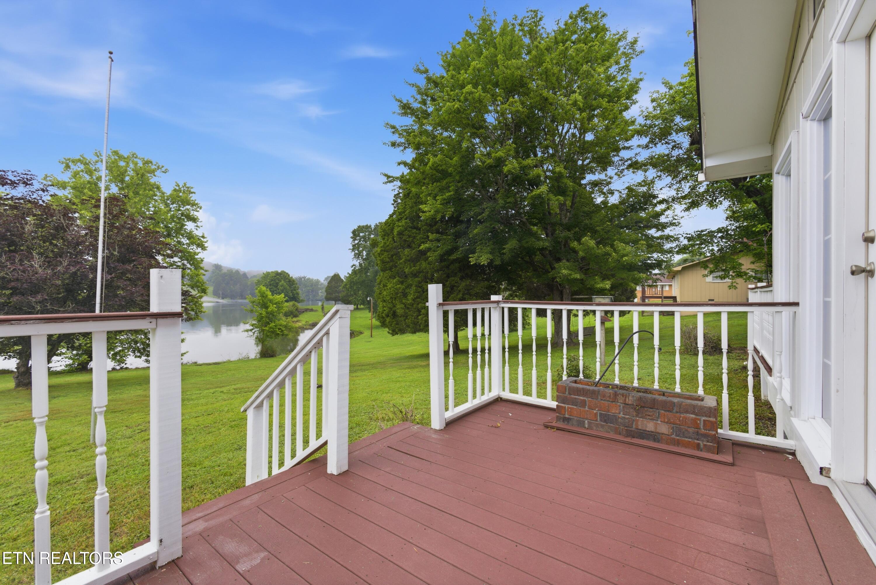102 Coffey Circle Rockwood TN 37854
