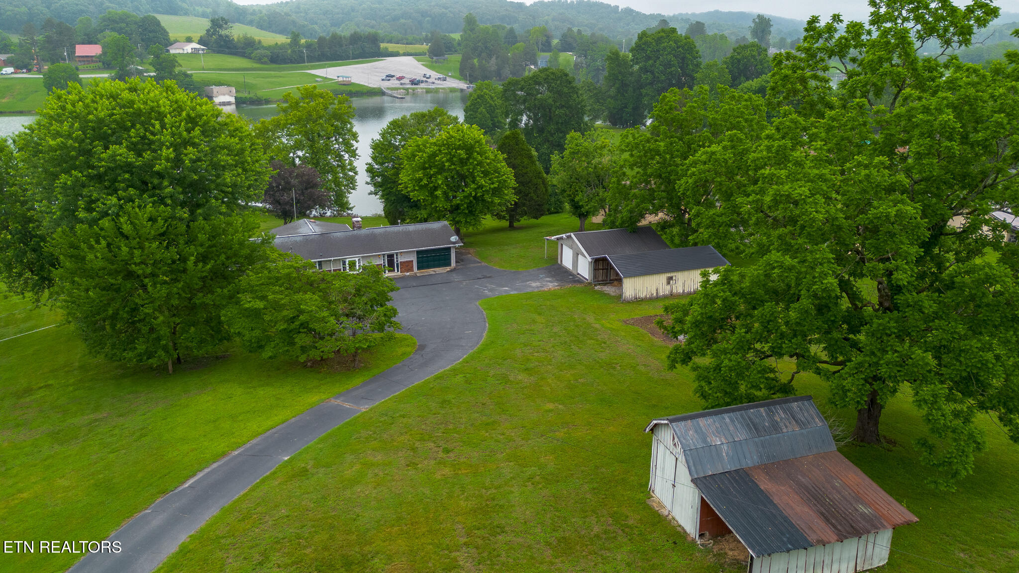 102 Coffey Circle Rockwood TN 37854