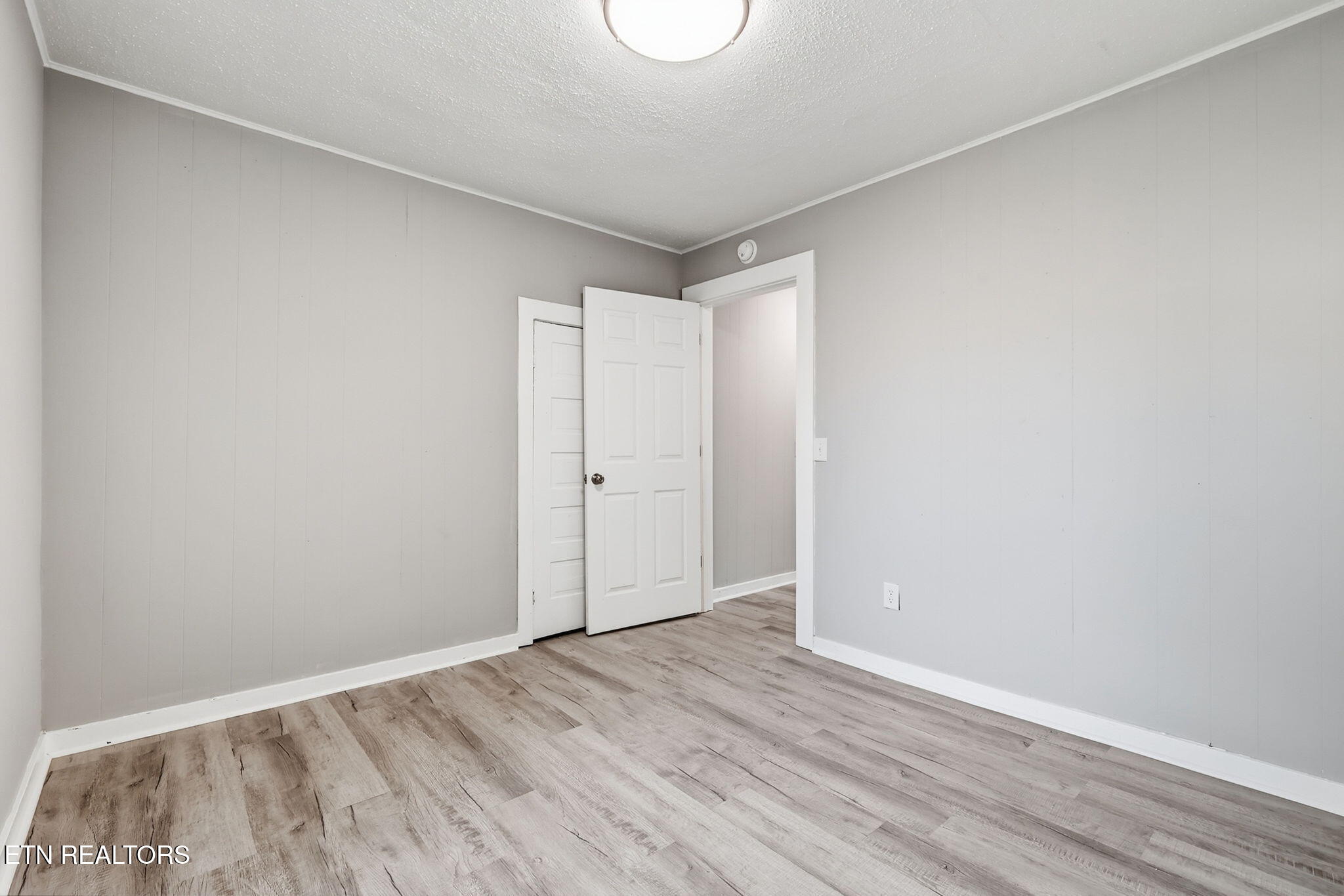 925 Cherokee Street Maryville TN 37804