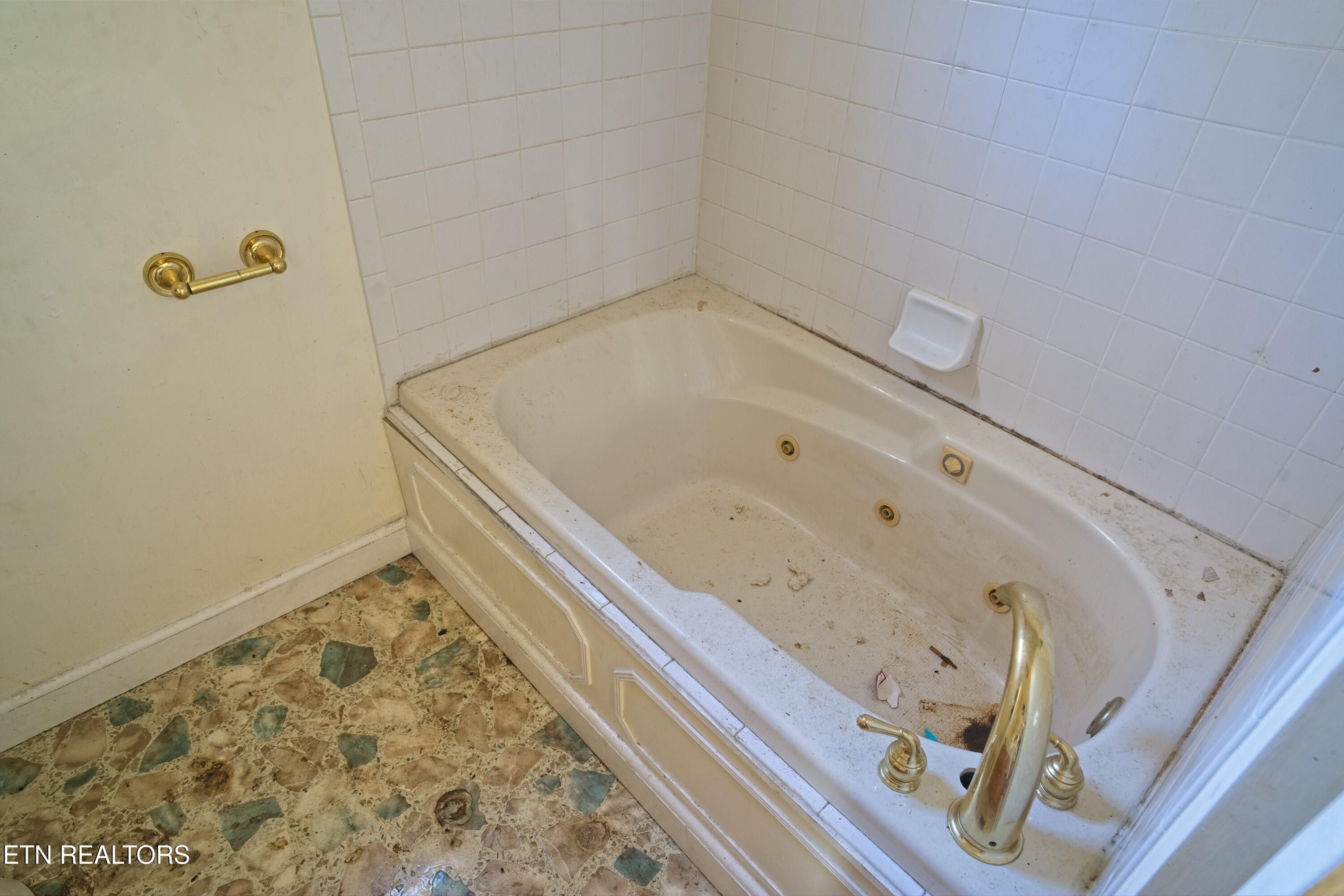 2839 Woodbine Avenue Knoxville TN 37914