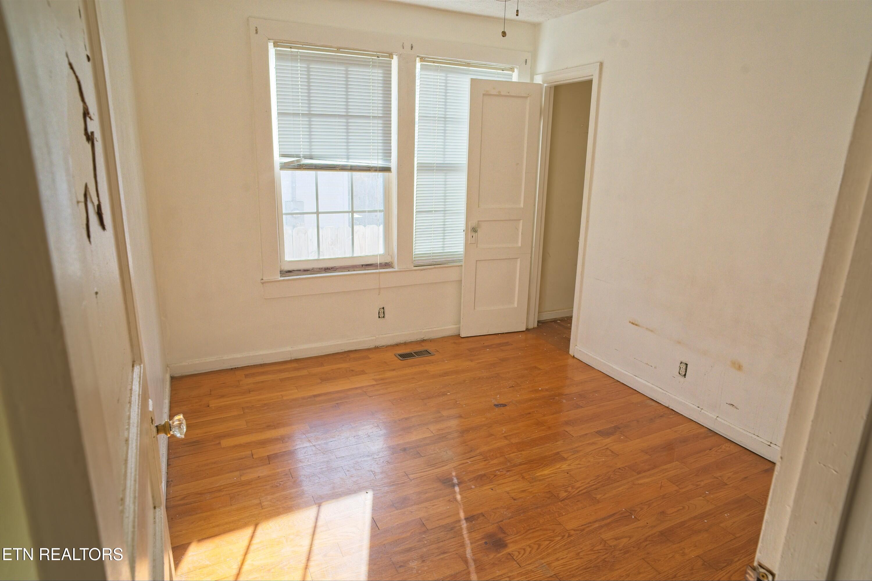 2839 Woodbine Avenue Knoxville TN 37914
