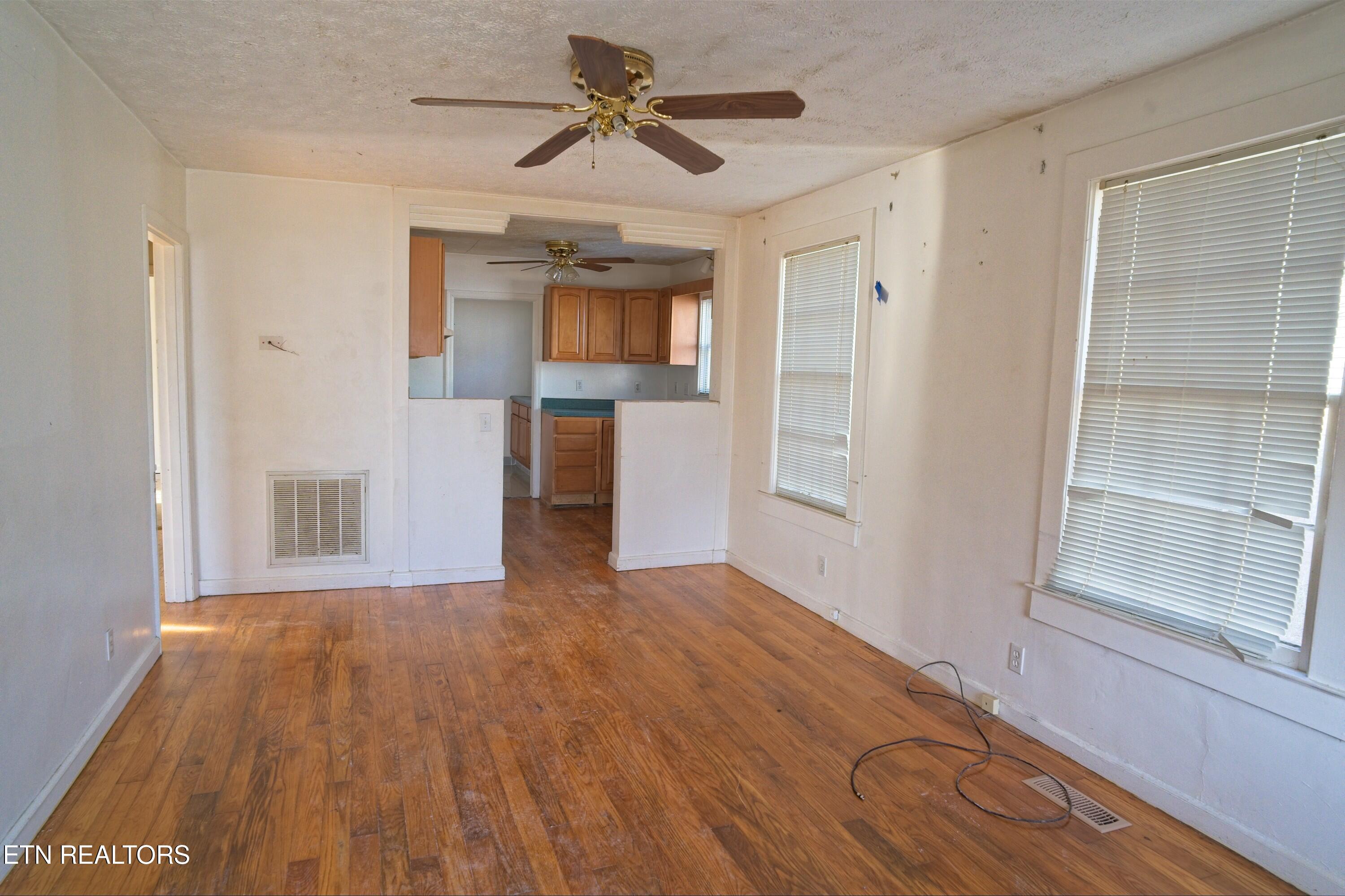 2839 Woodbine Avenue Knoxville TN 37914