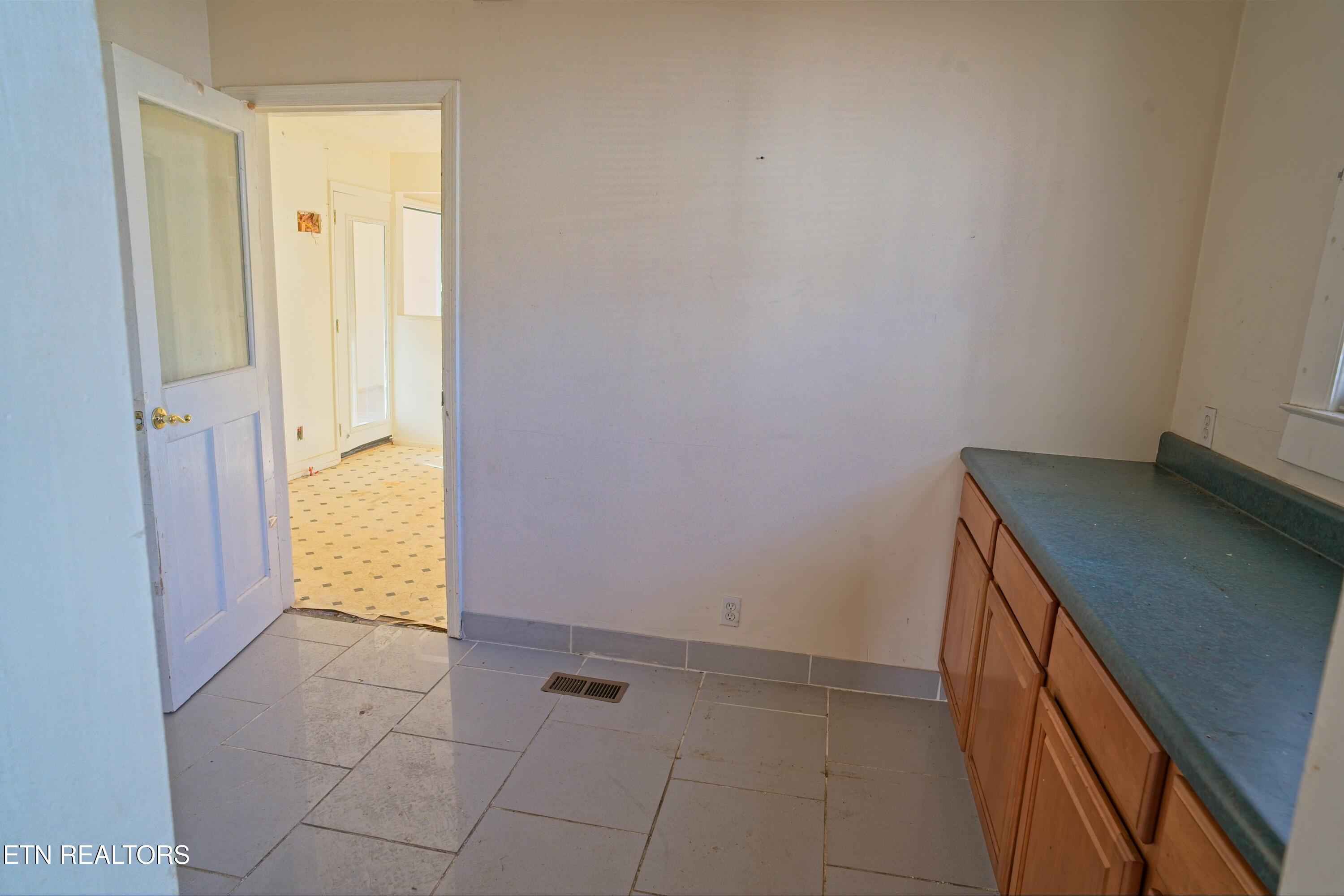 2839 Woodbine Avenue Knoxville TN 37914