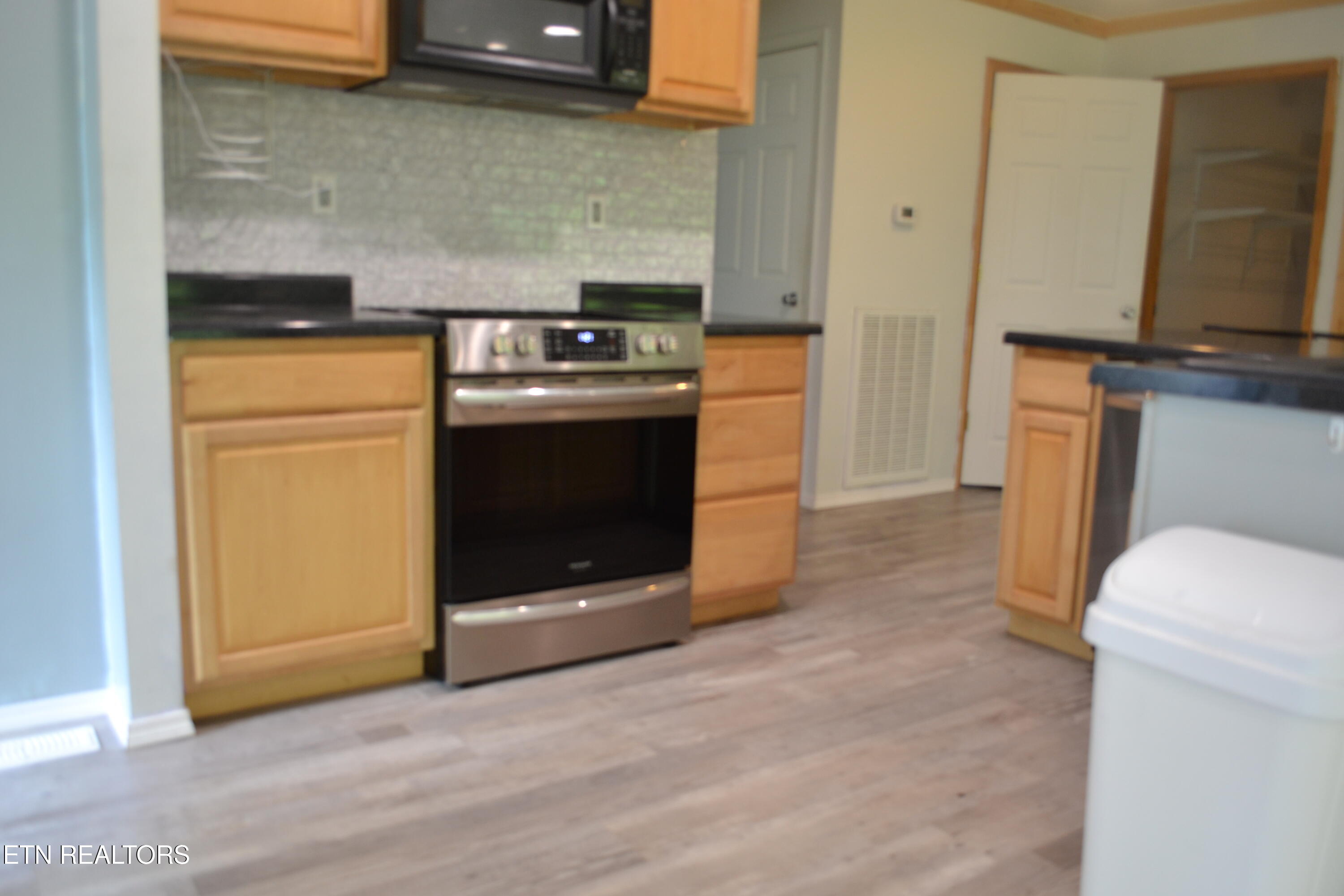 1505 Add Stafford Road Hilham TN 38568