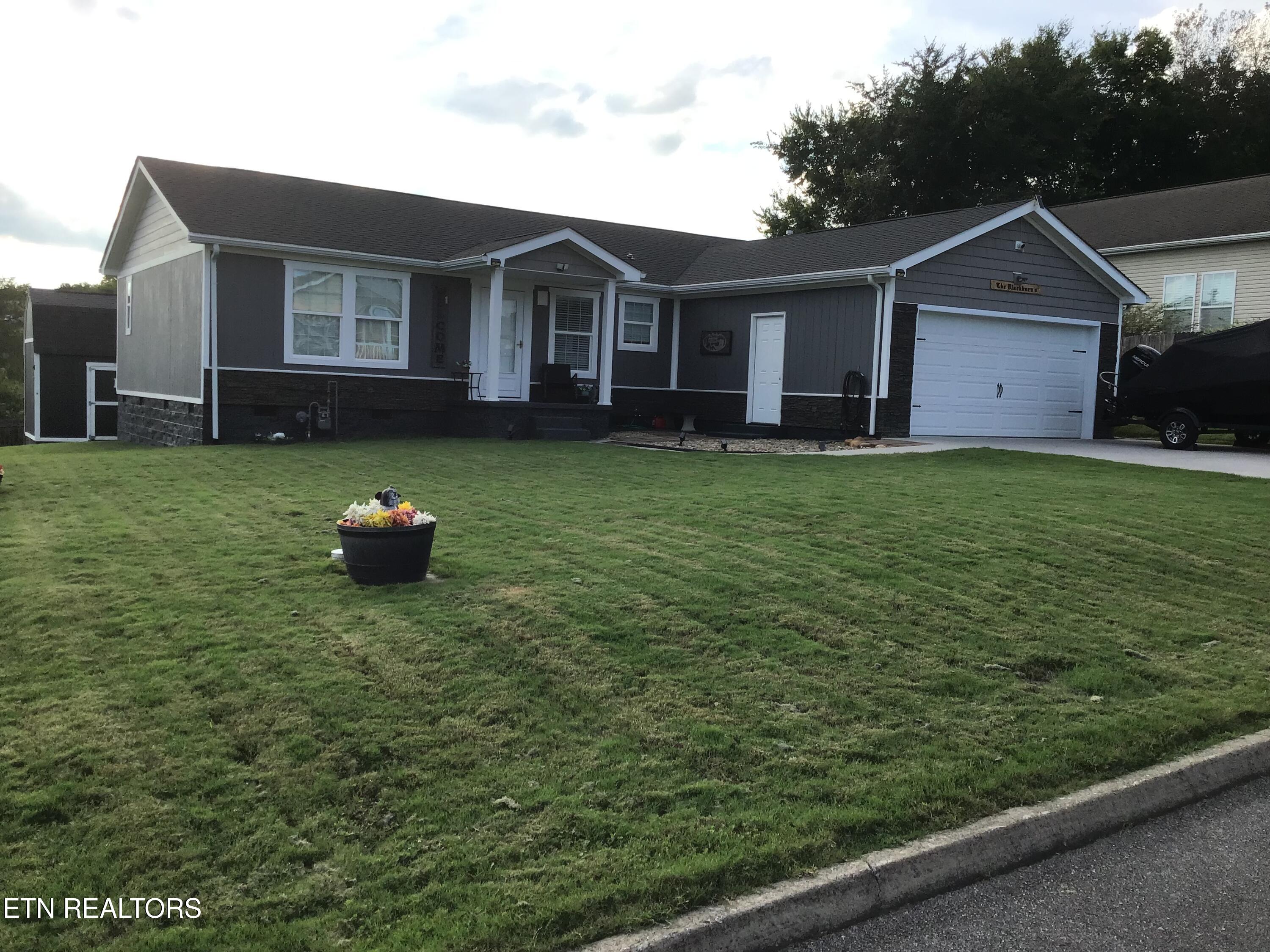 1142 S Gregory Valley Drive Sevierville TN 37876