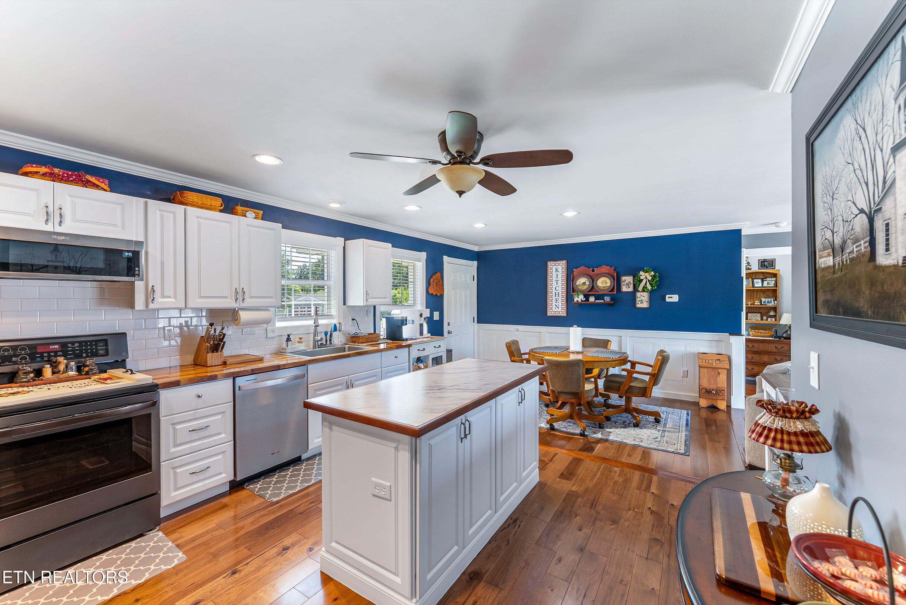 1142 S Gregory Valley Drive Sevierville TN 37876