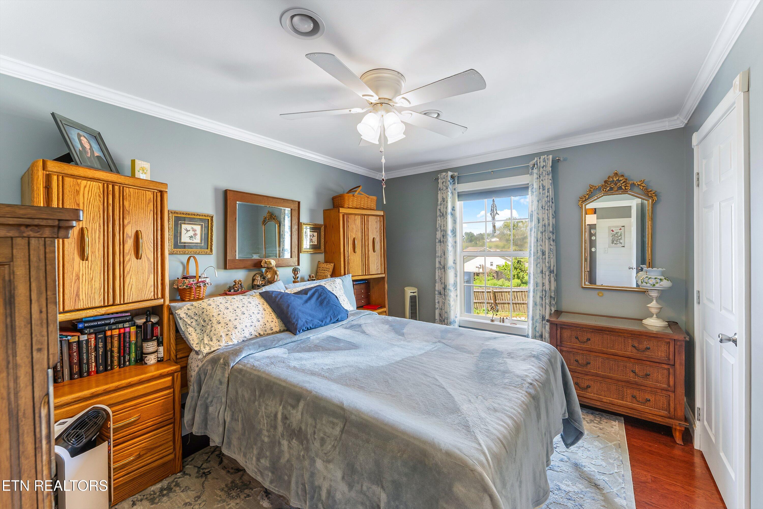 1142 S Gregory Valley Drive Sevierville TN 37876