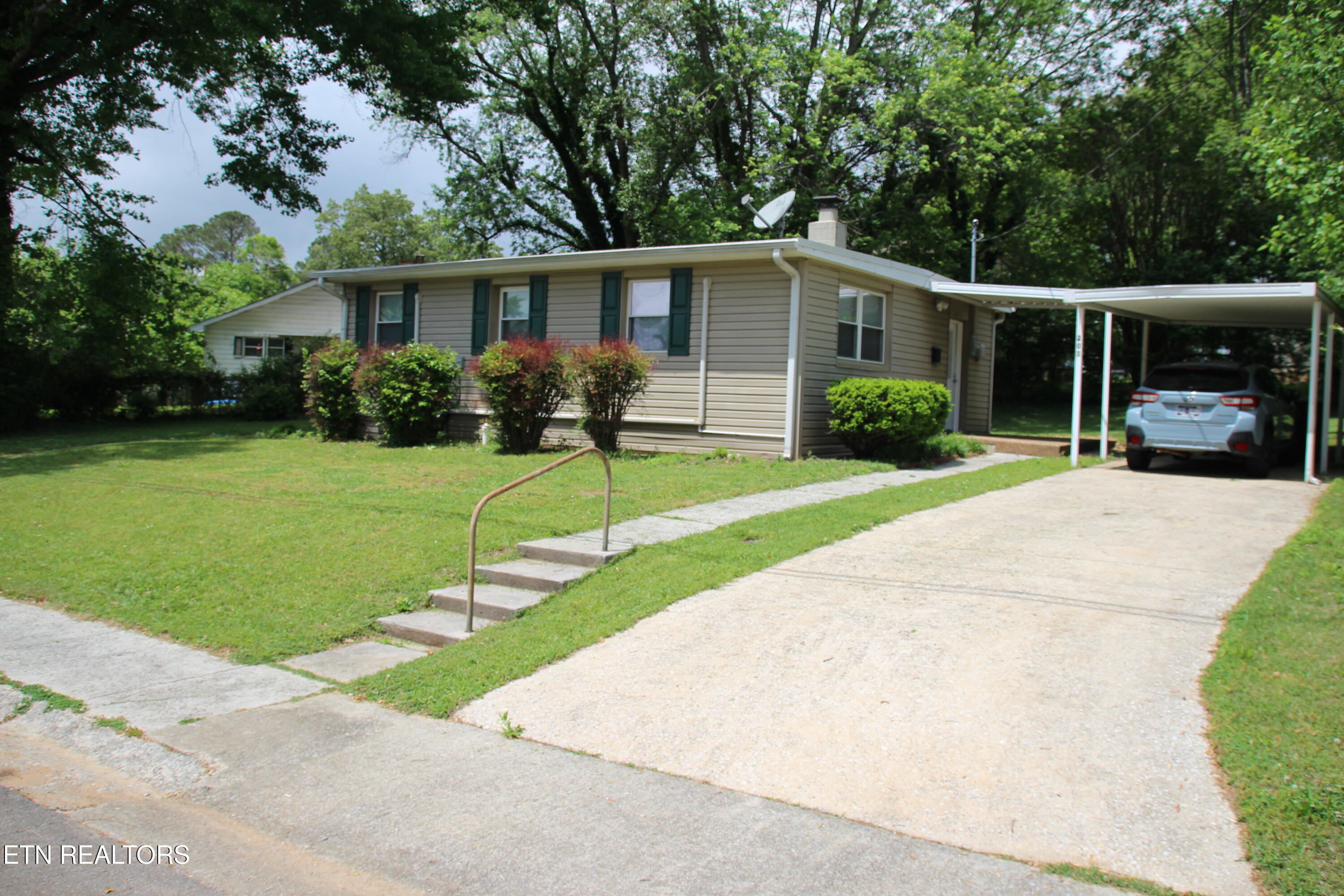 203 Northwestern Avenue Oak Ridge TN 37830