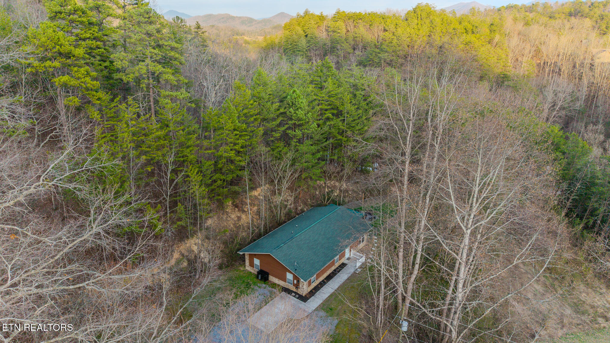 1430 Am King Way Sevierville TN 37876