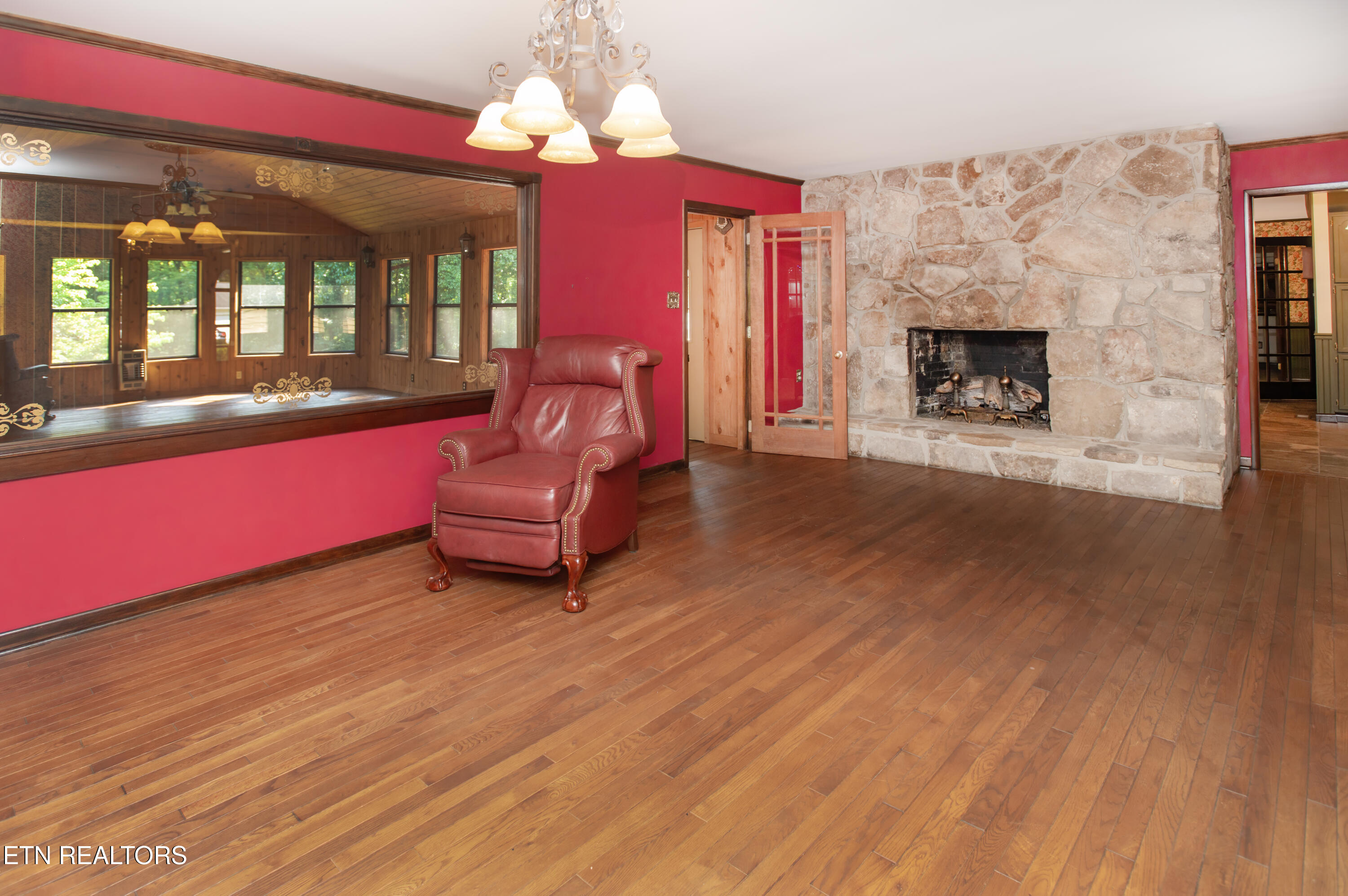 146 Lake Hills Drive Oak Ridge TN 37830