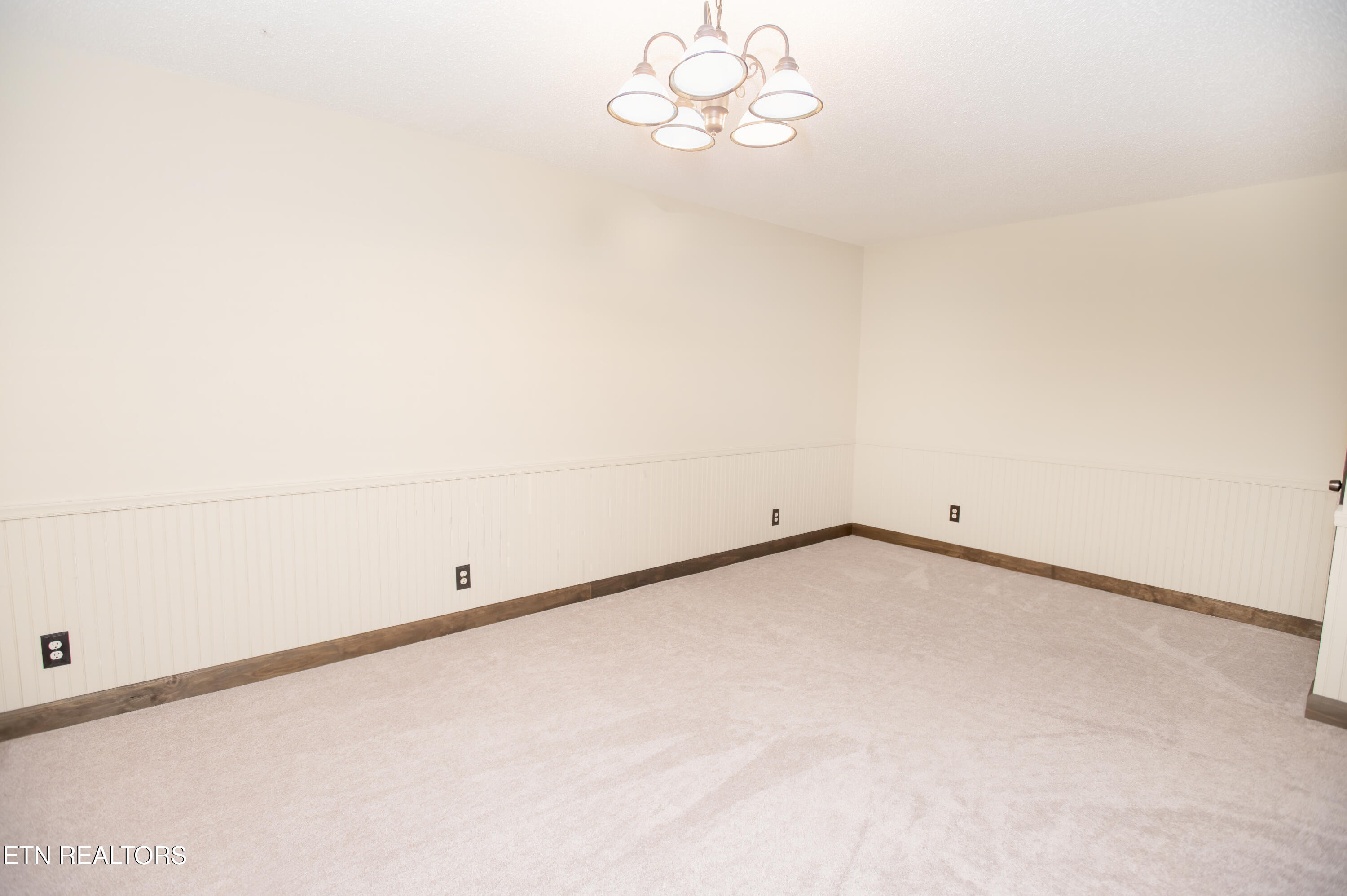 146 Lake Hills Drive Oak Ridge TN 37830