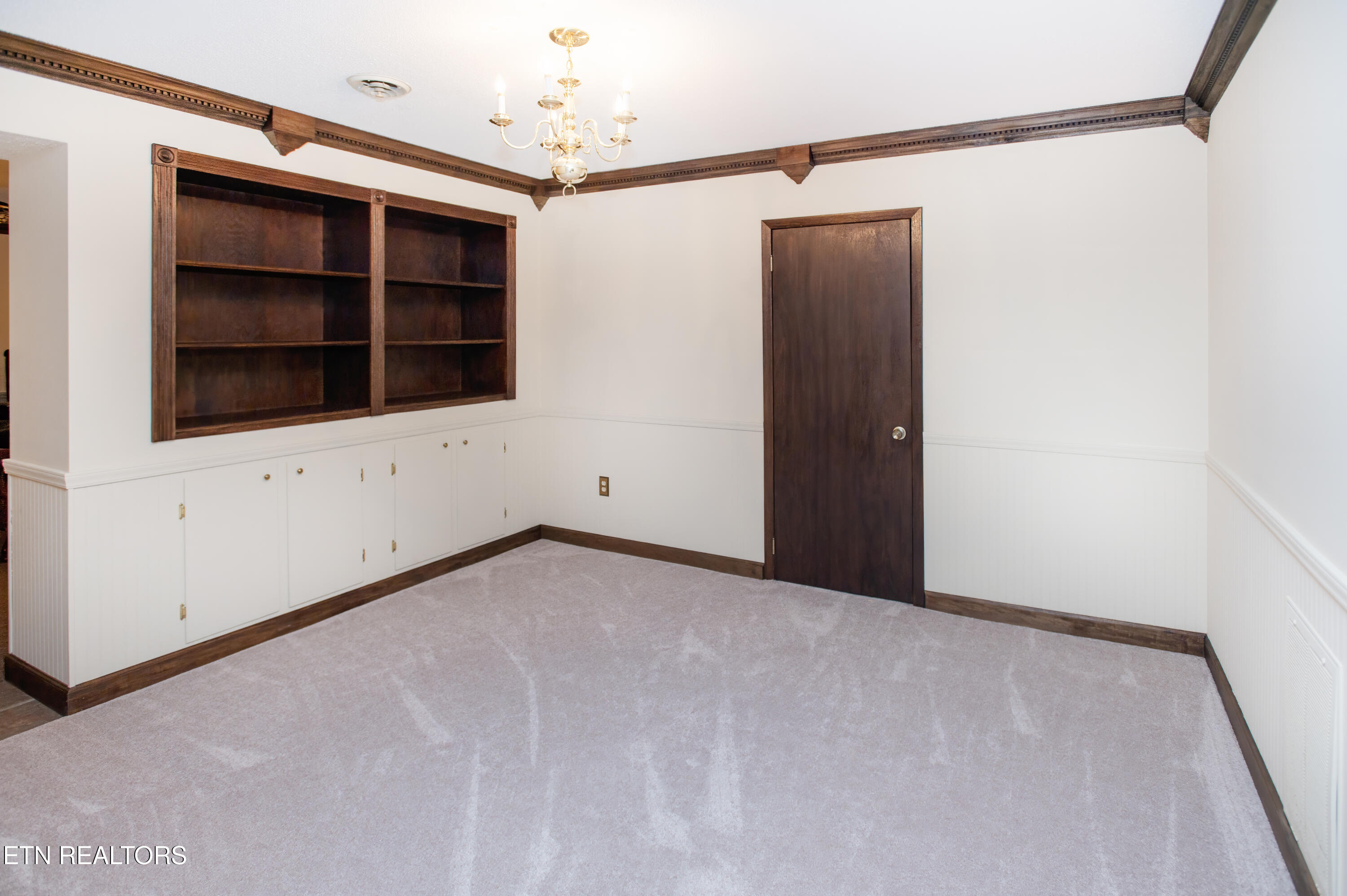 146 Lake Hills Drive Oak Ridge TN 37830