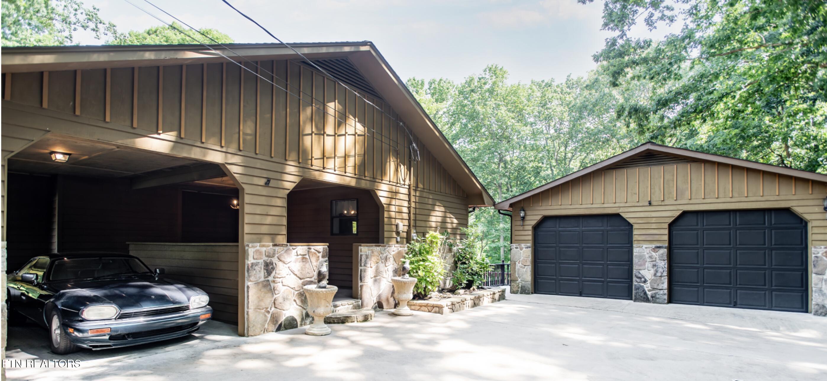 146 Lake Hills Drive Oak Ridge TN 37830