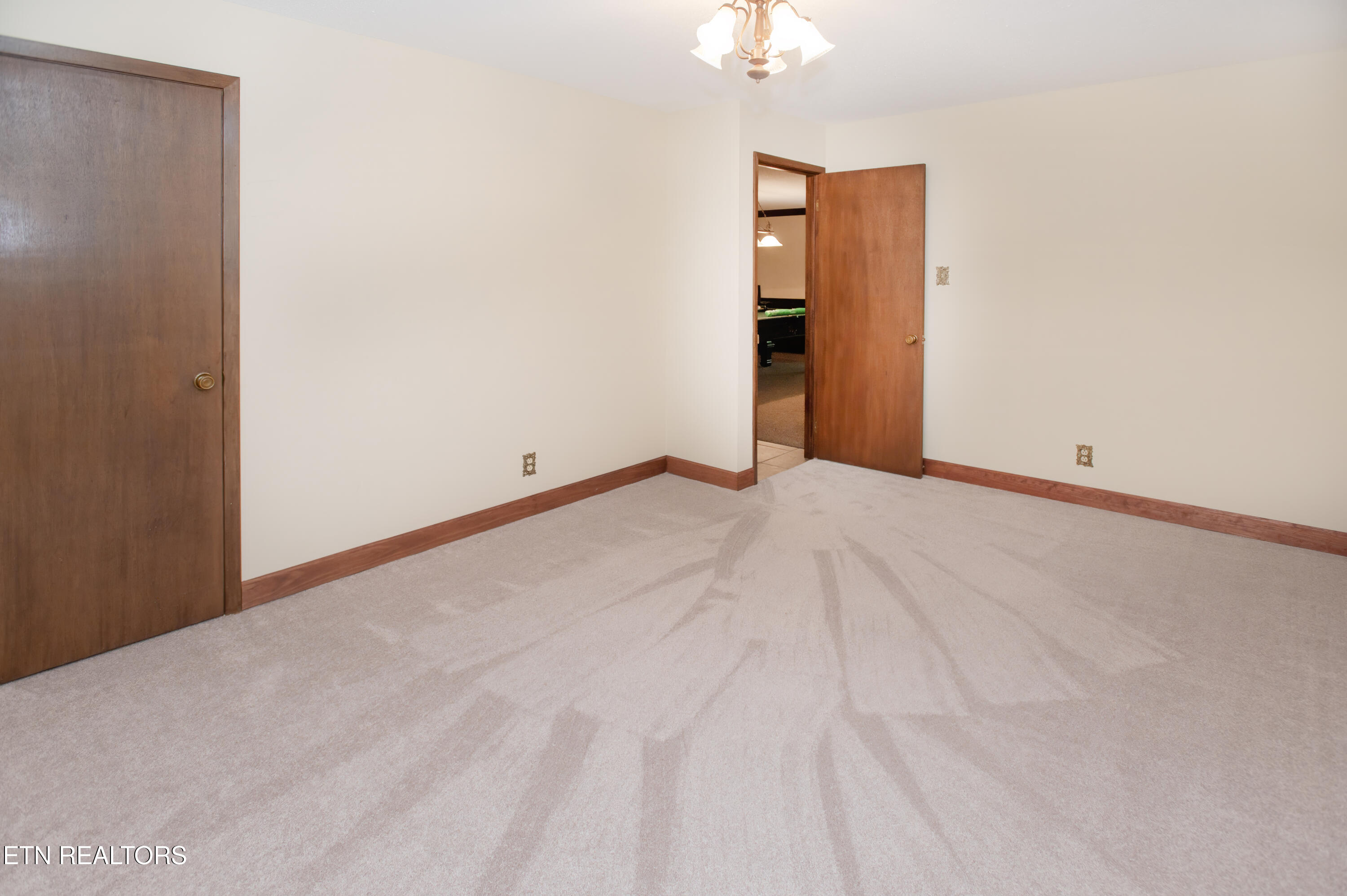 146 Lake Hills Drive Oak Ridge TN 37830