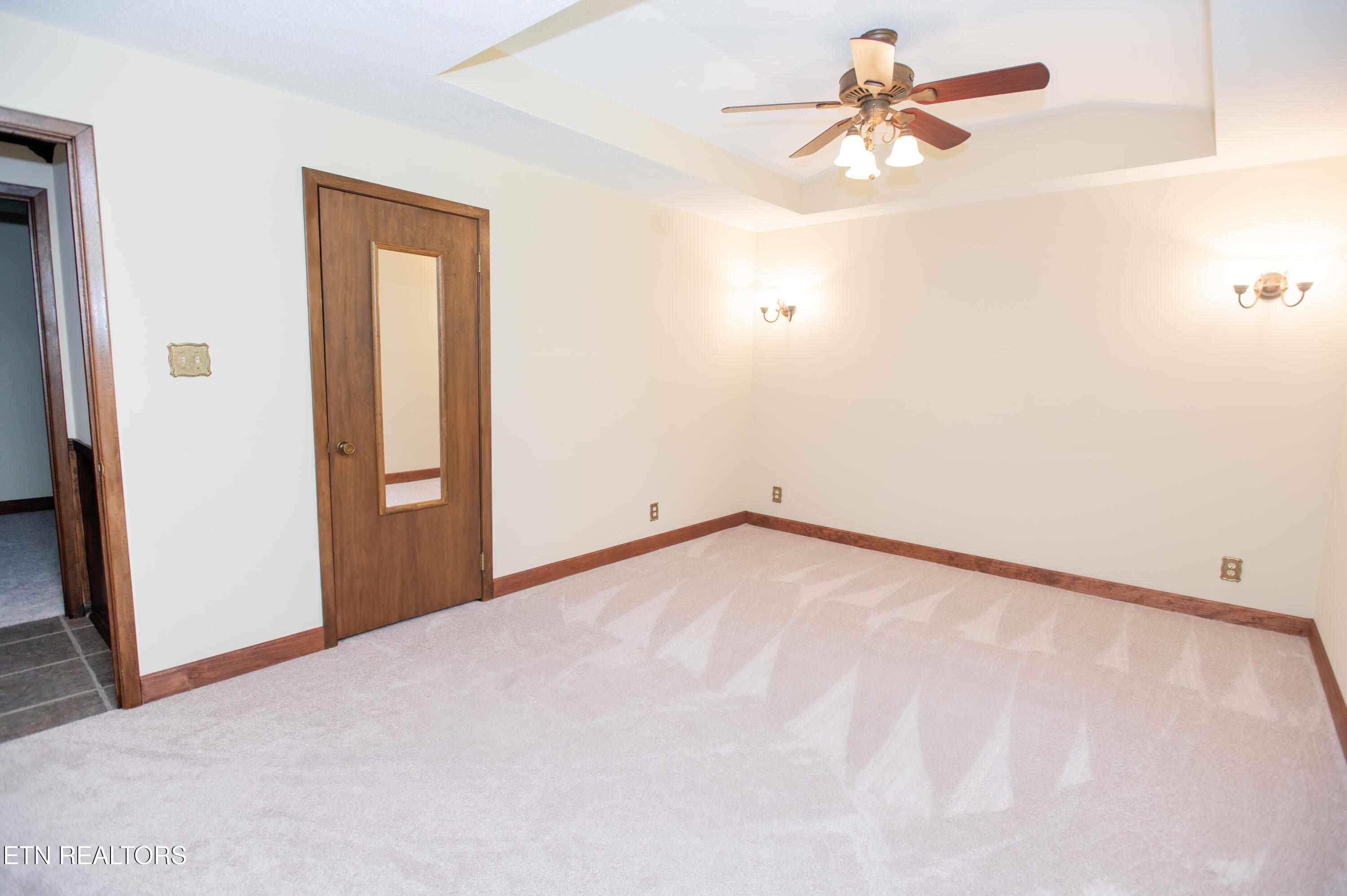 146 Lake Hills Drive Oak Ridge TN 37830