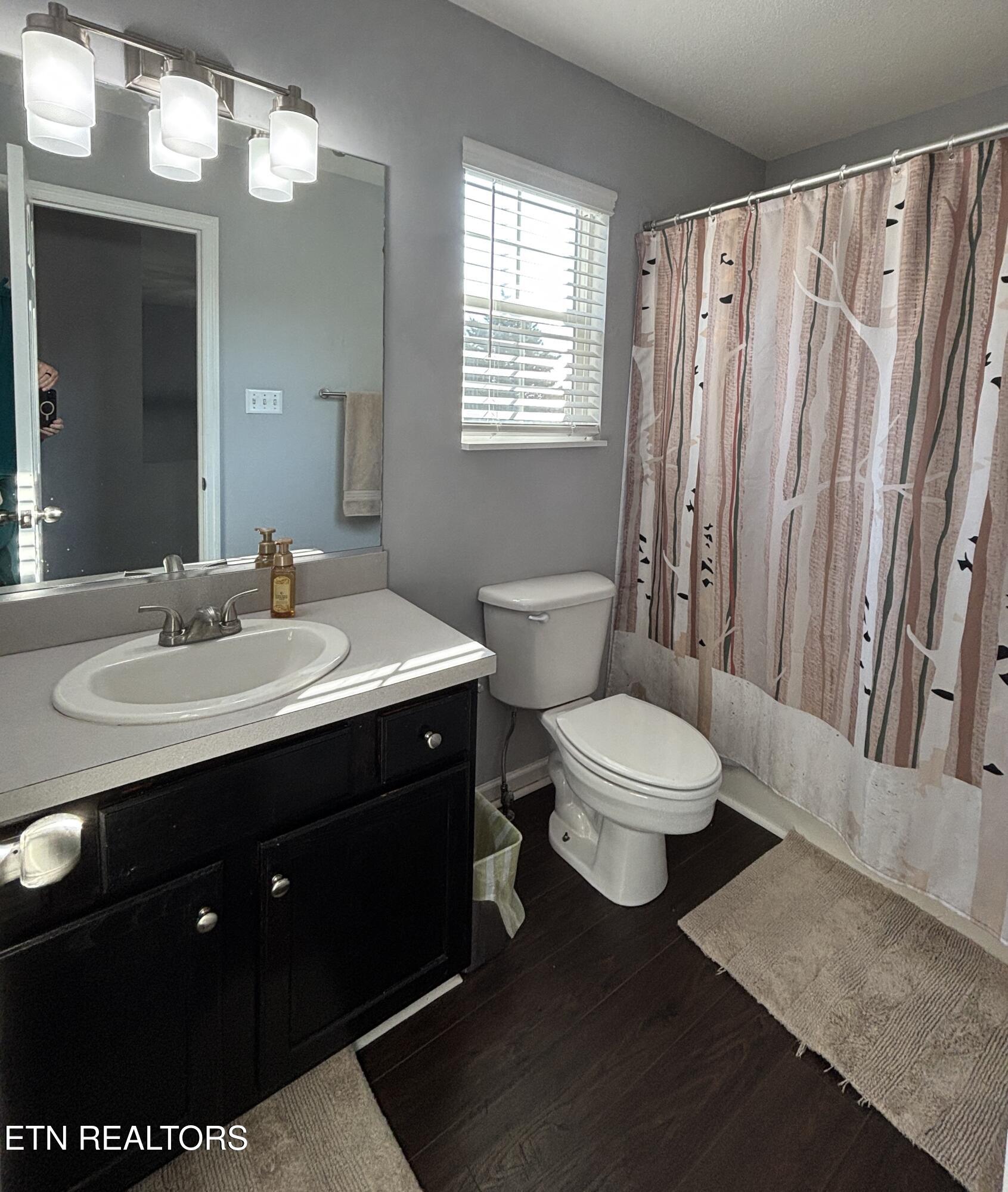 265 Oakwood Estates Drive Lenoir City TN 37772