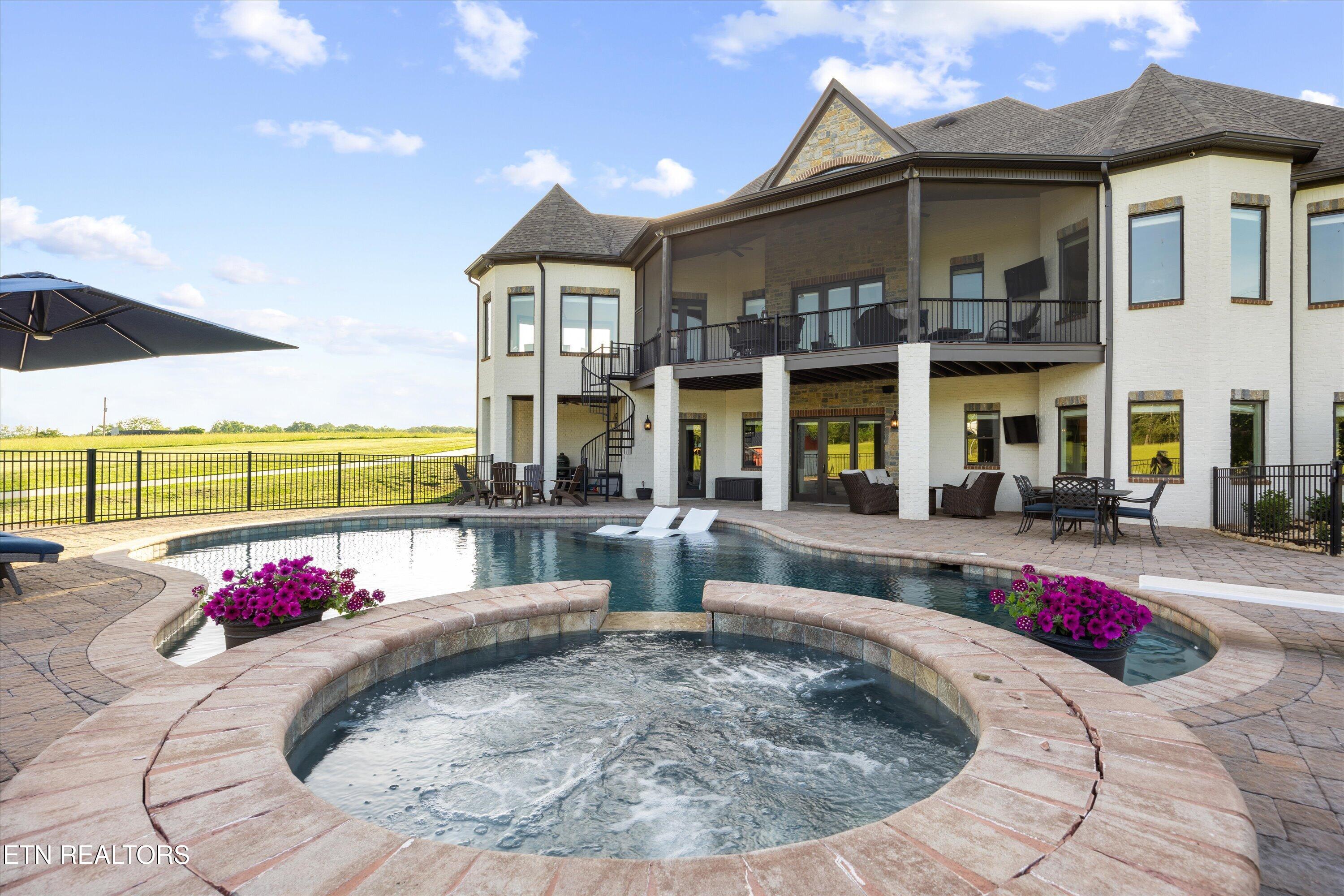 6824 Hickory Creek Road Lenoir City TN 37771