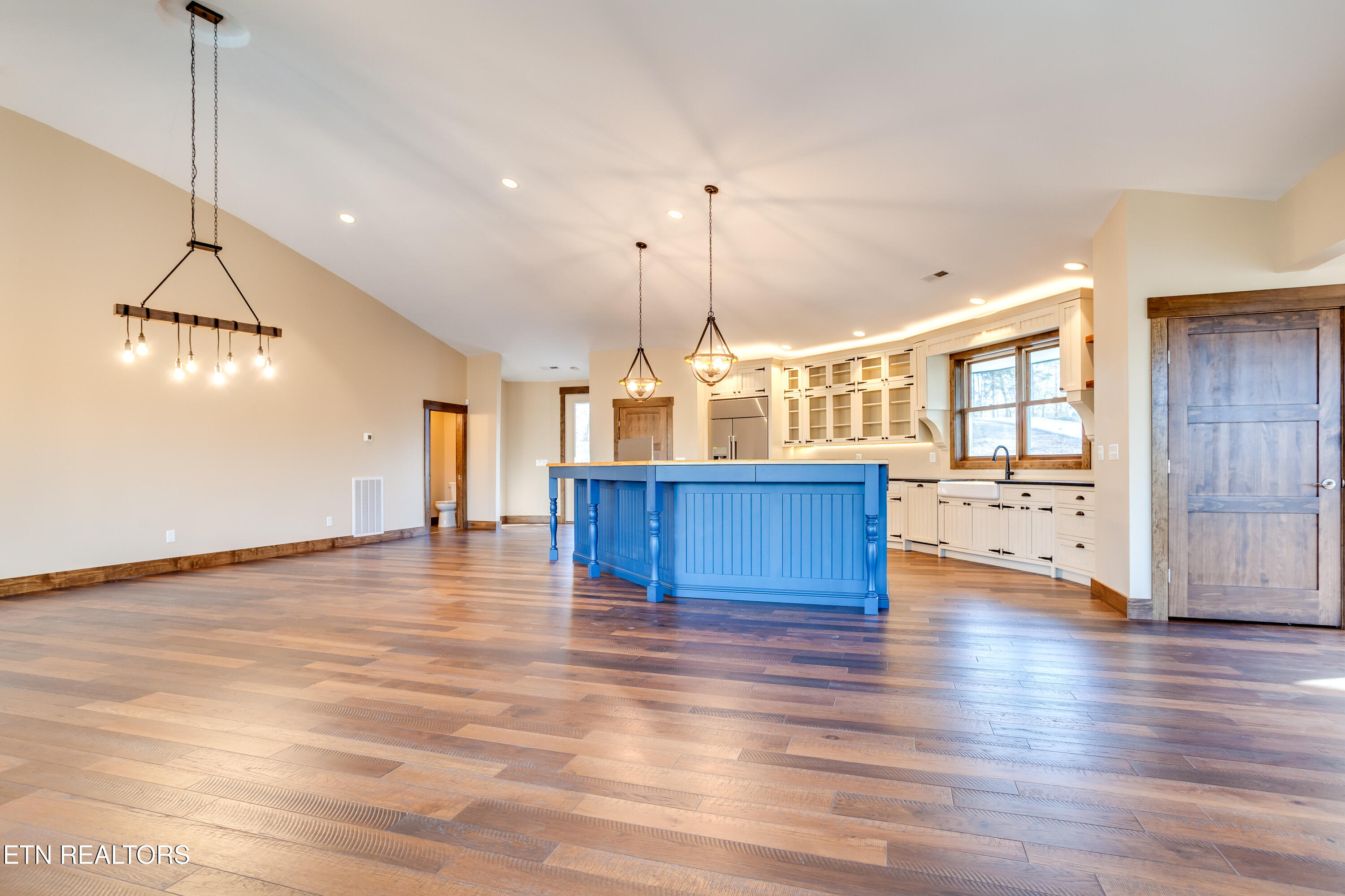 194 Helms Ferry Road Sharps Chapel TN 37866