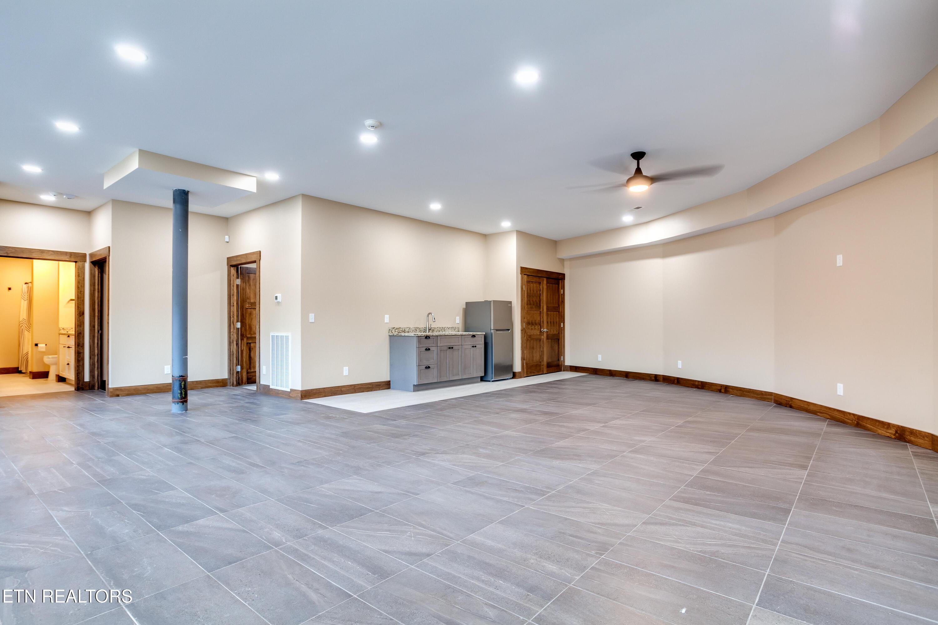 194 Helms Ferry Road Sharps Chapel TN 37866