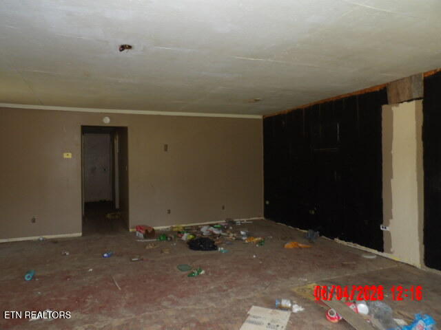 5292 White Oak Road Duff TN 37729