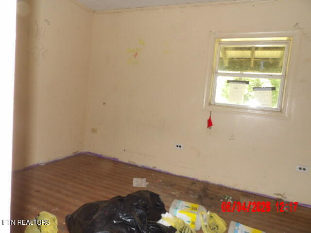 5292 White Oak Road Duff TN 37729