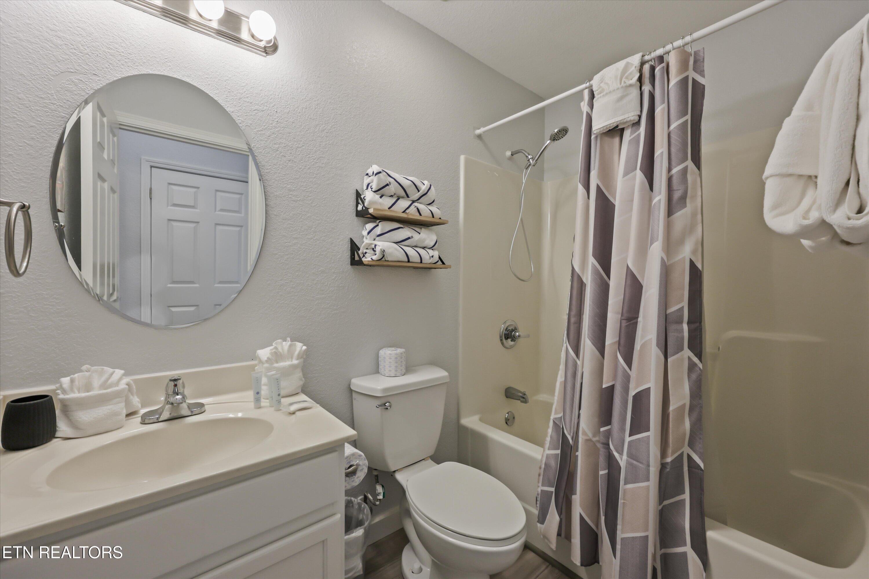 541 Johnson Lane Gatlinburg TN 37738