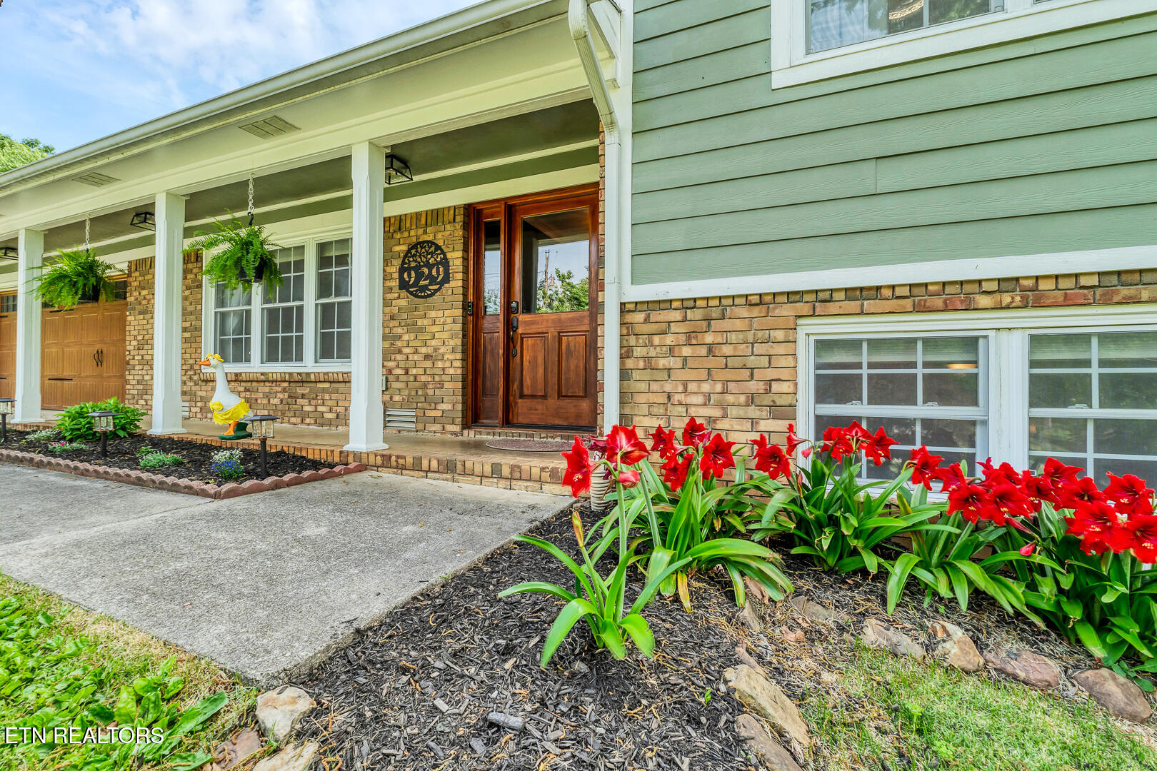 929 Oxford Hills Drive Maryville TN 37803