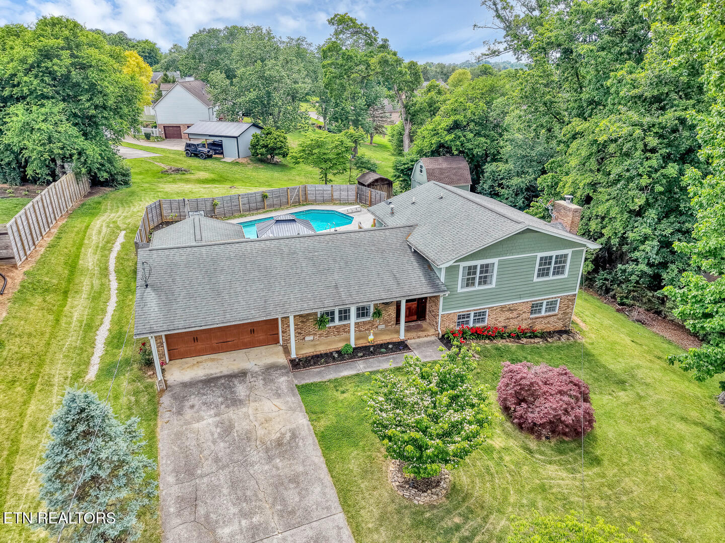 929 Oxford Hills Drive Maryville TN 37803