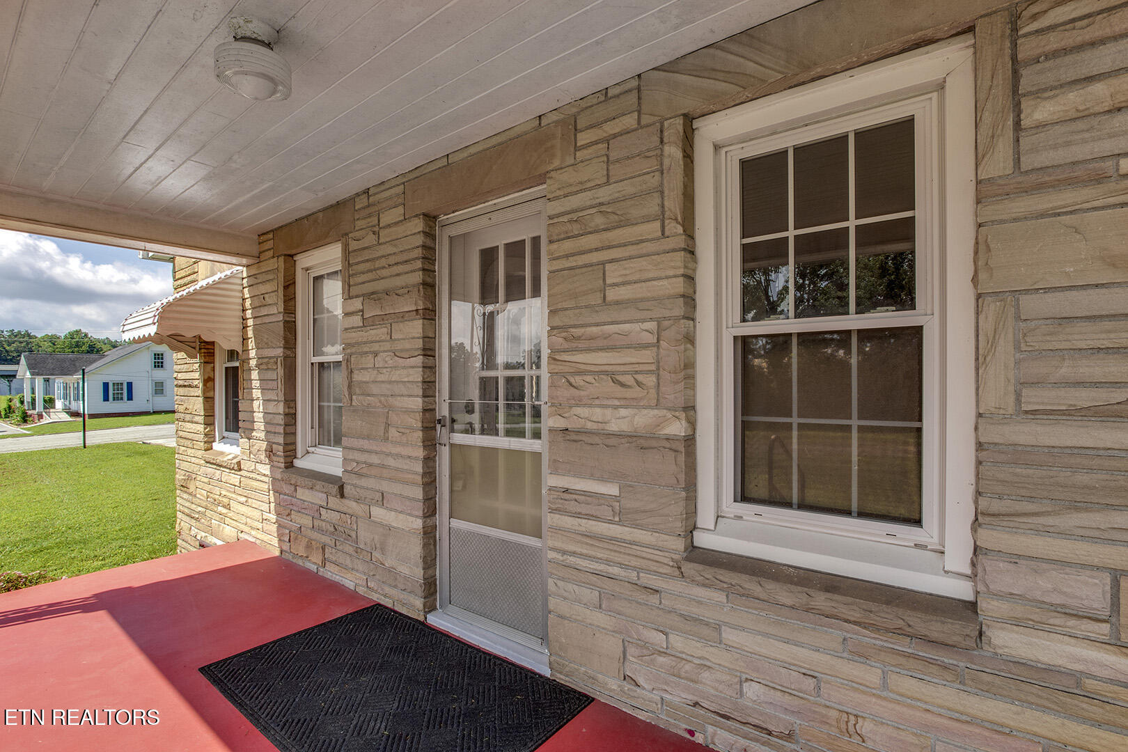 522 Court Street Wartburg TN 37887