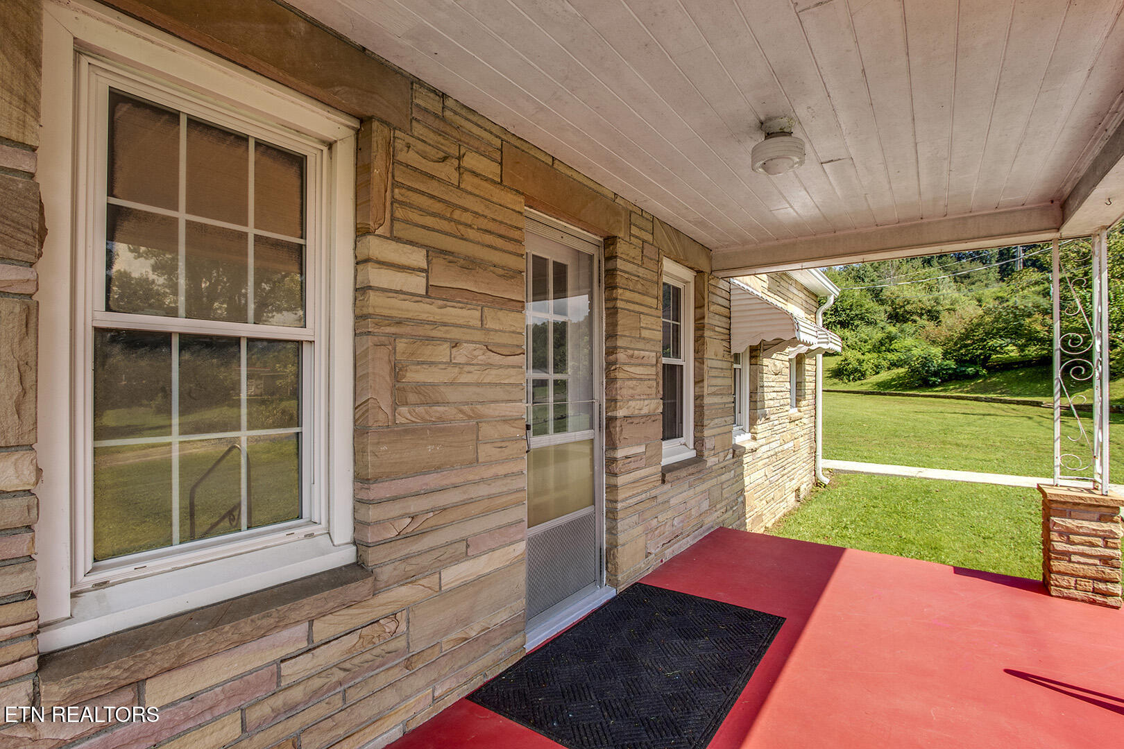 522 Court Street Wartburg TN 37887