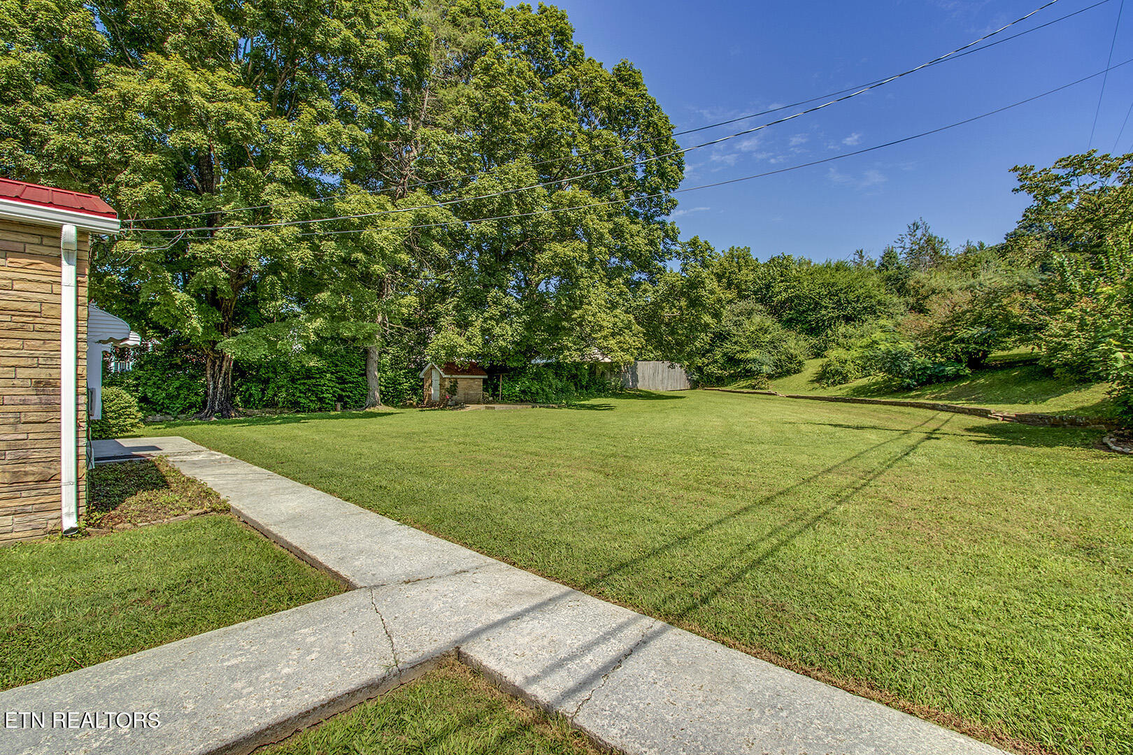 522 Court Street Wartburg TN 37887
