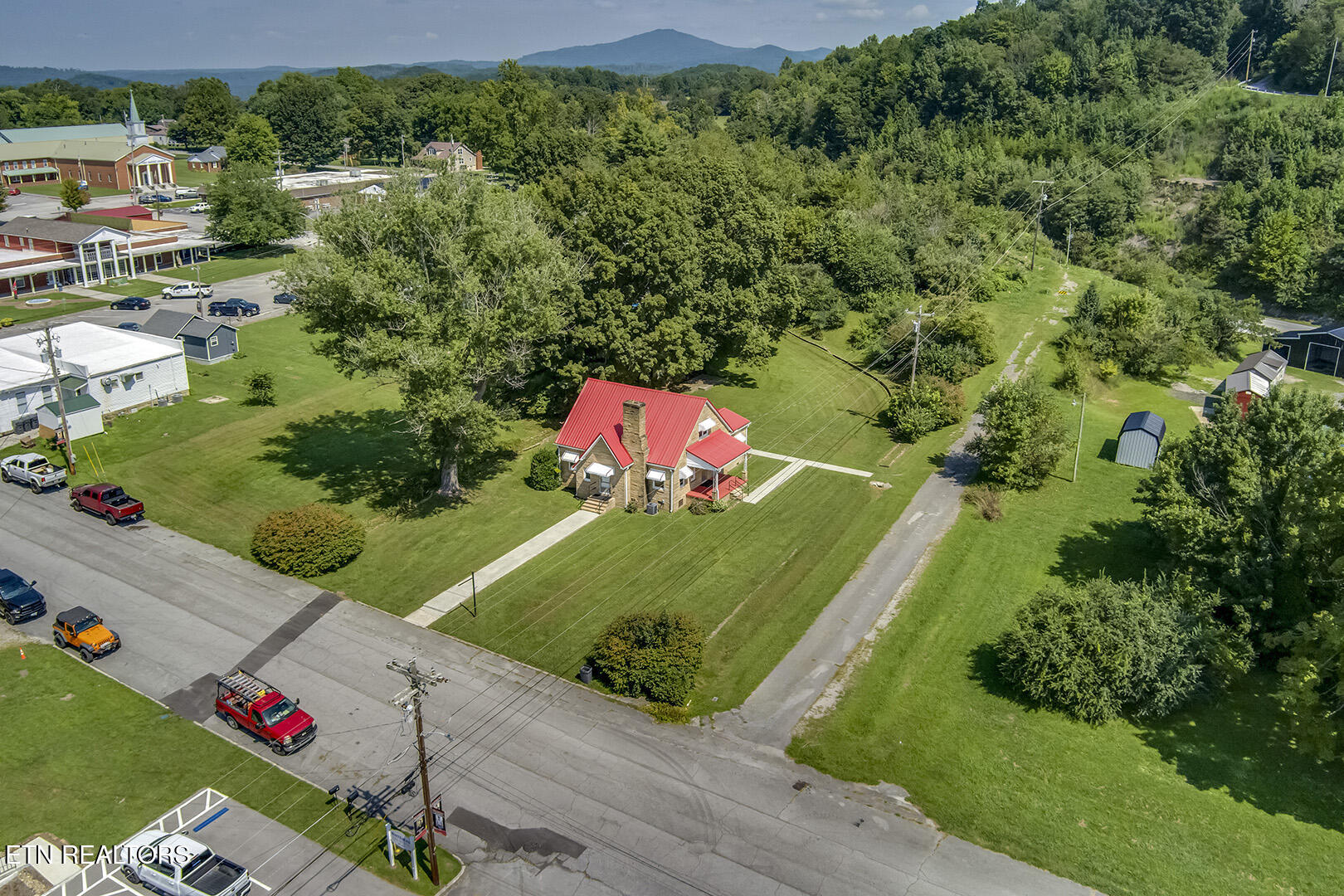 522 Court Street Wartburg TN 37887