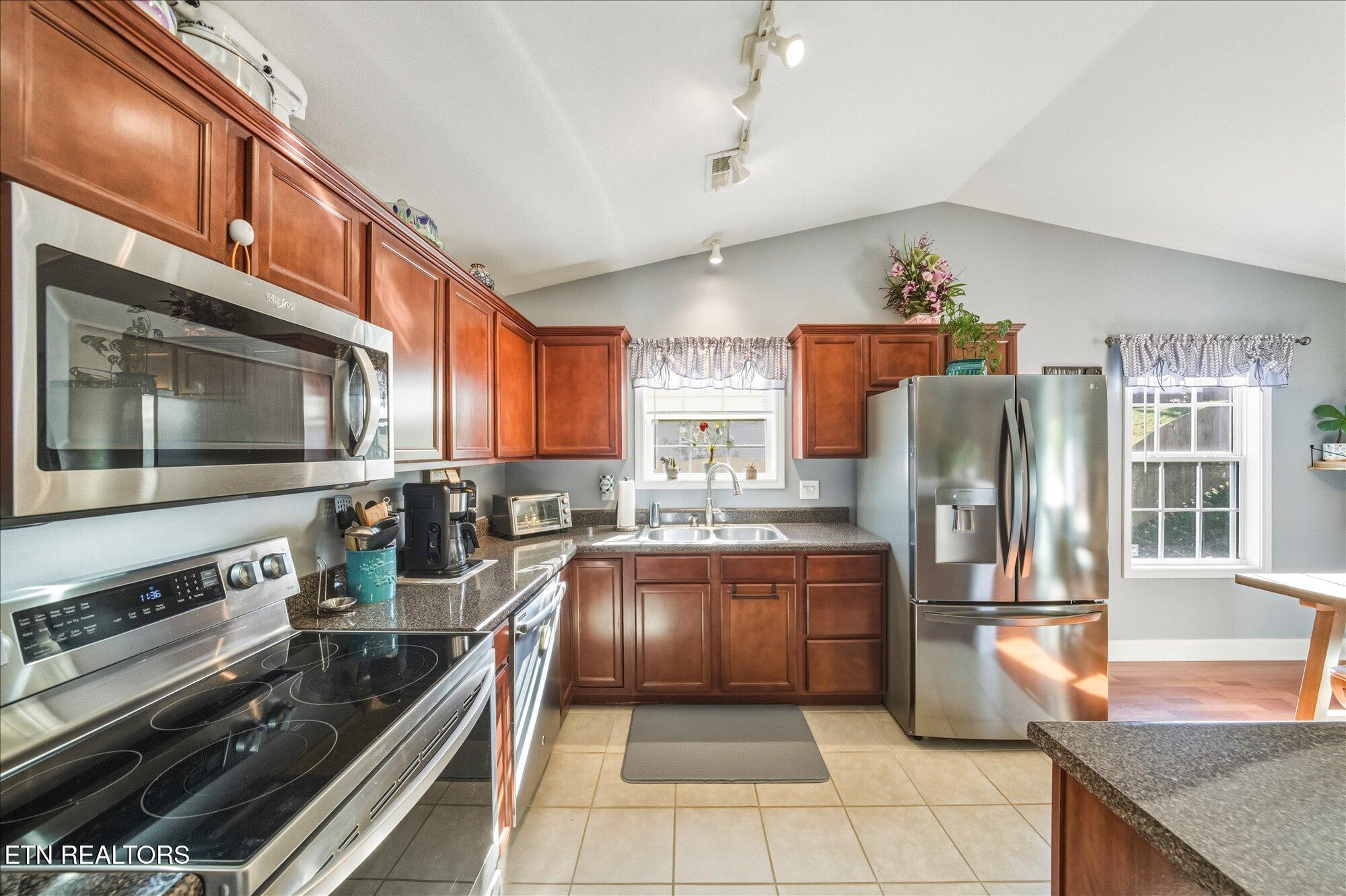 7731 Cooper Meadows Lane Knoxville TN 37938