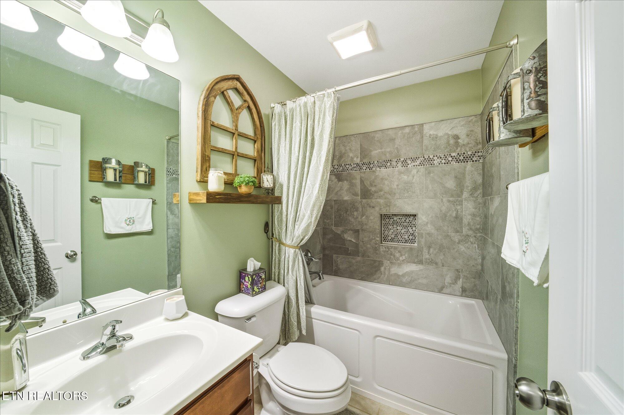 7731 Cooper Meadows Lane Knoxville TN 37938