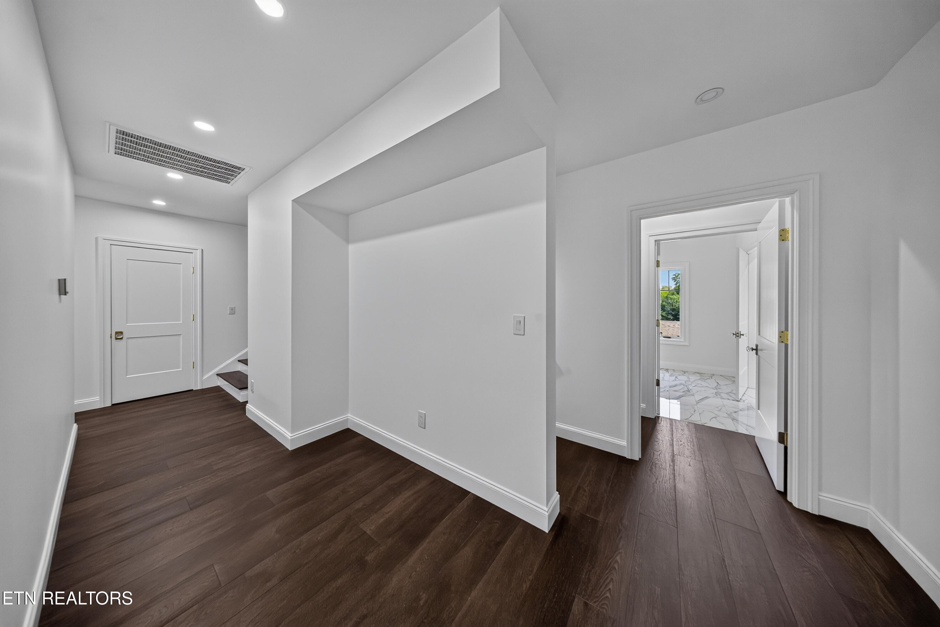 1521 Cherokee Boulevard Knoxville TN 37919