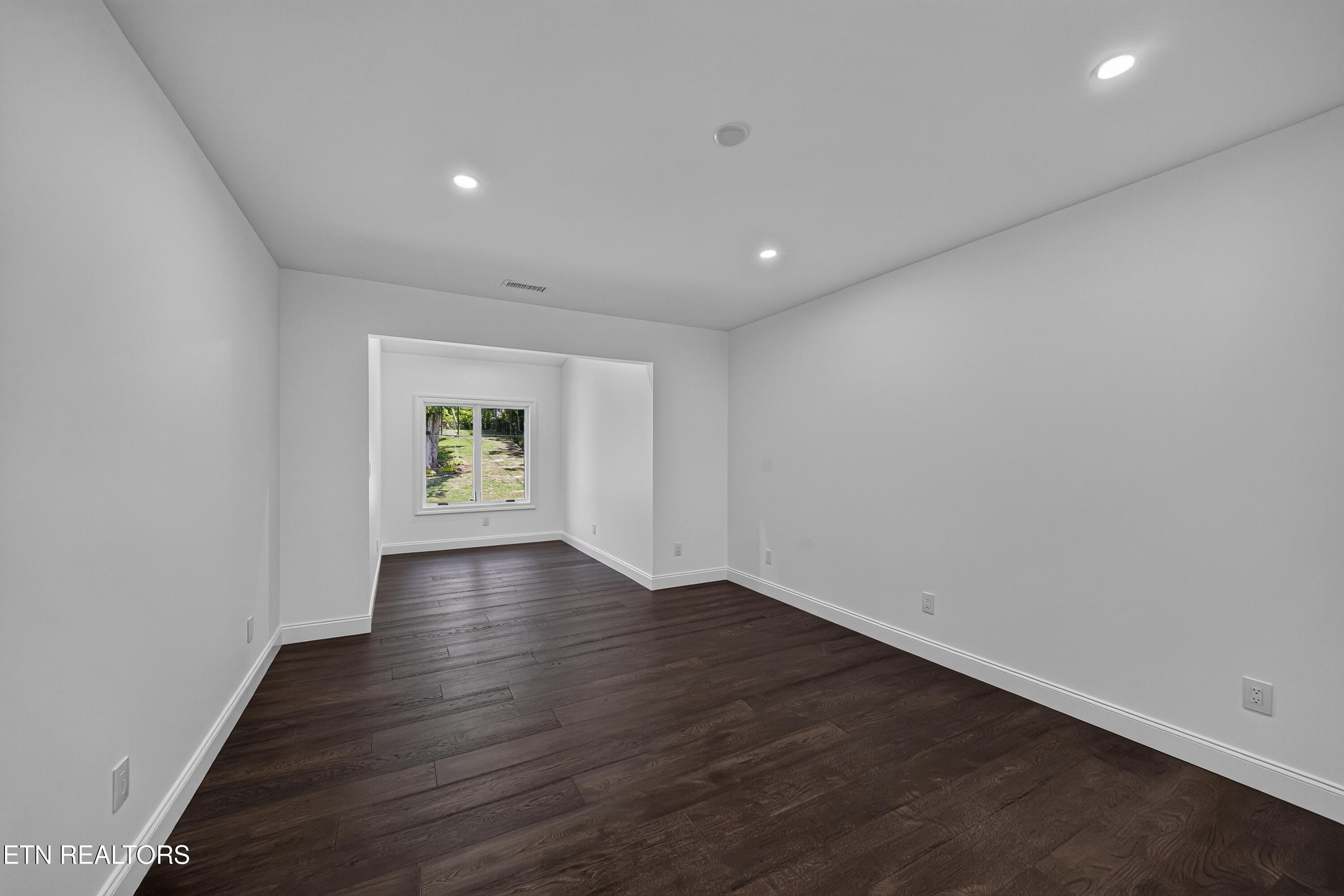 1521 Cherokee Boulevard Knoxville TN 37919