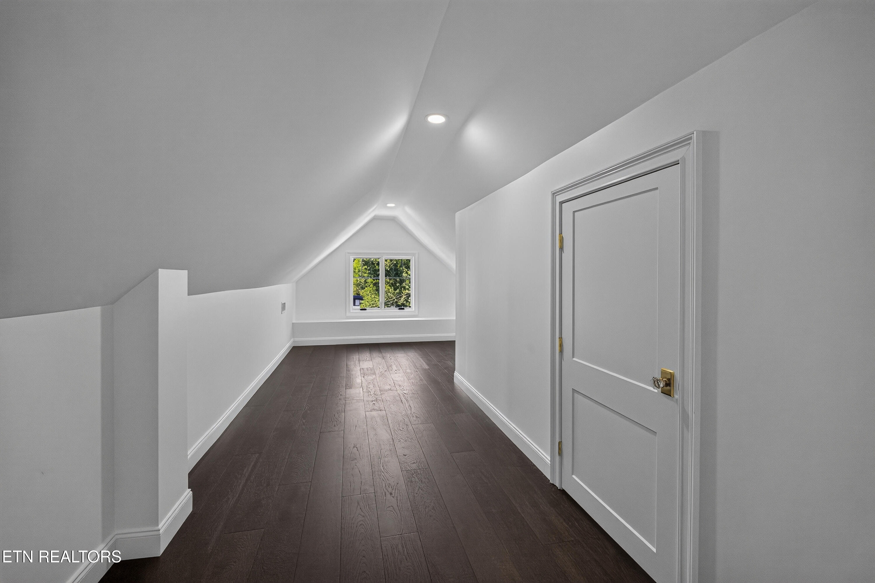 1521 Cherokee Boulevard Knoxville TN 37919