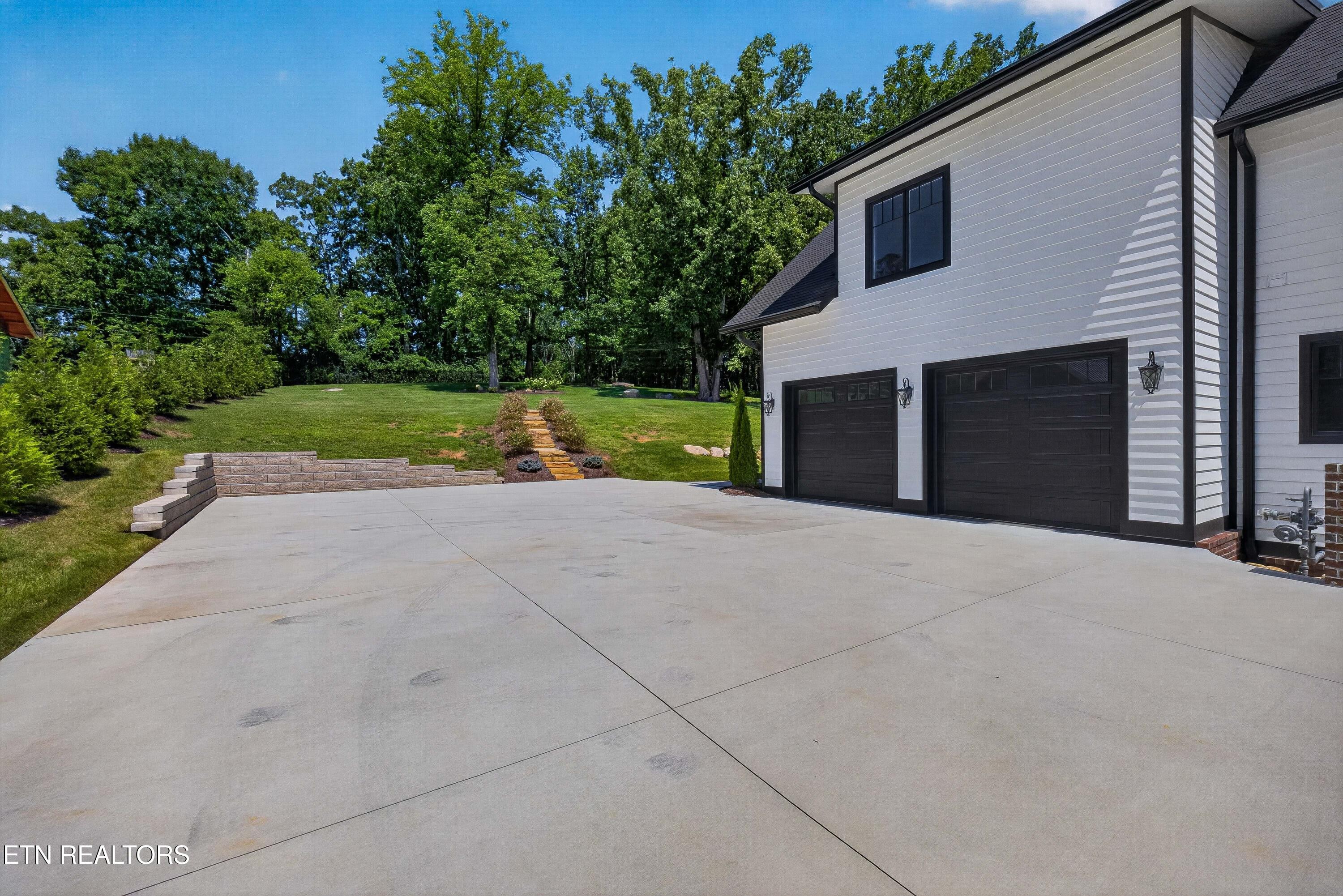 1521 Cherokee Boulevard Knoxville TN 37919