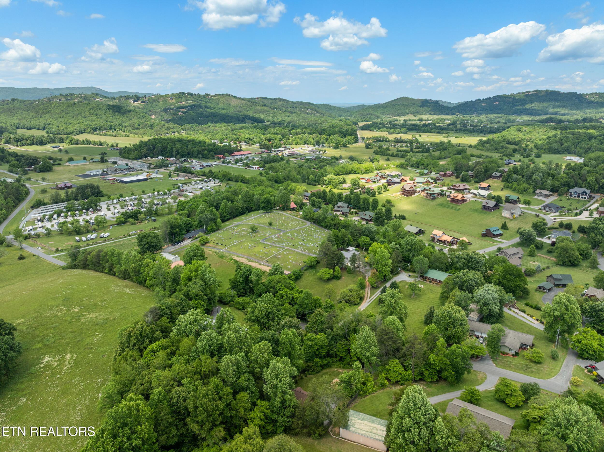 3381 Mattox Cemetery Road Sevierville TN 37862