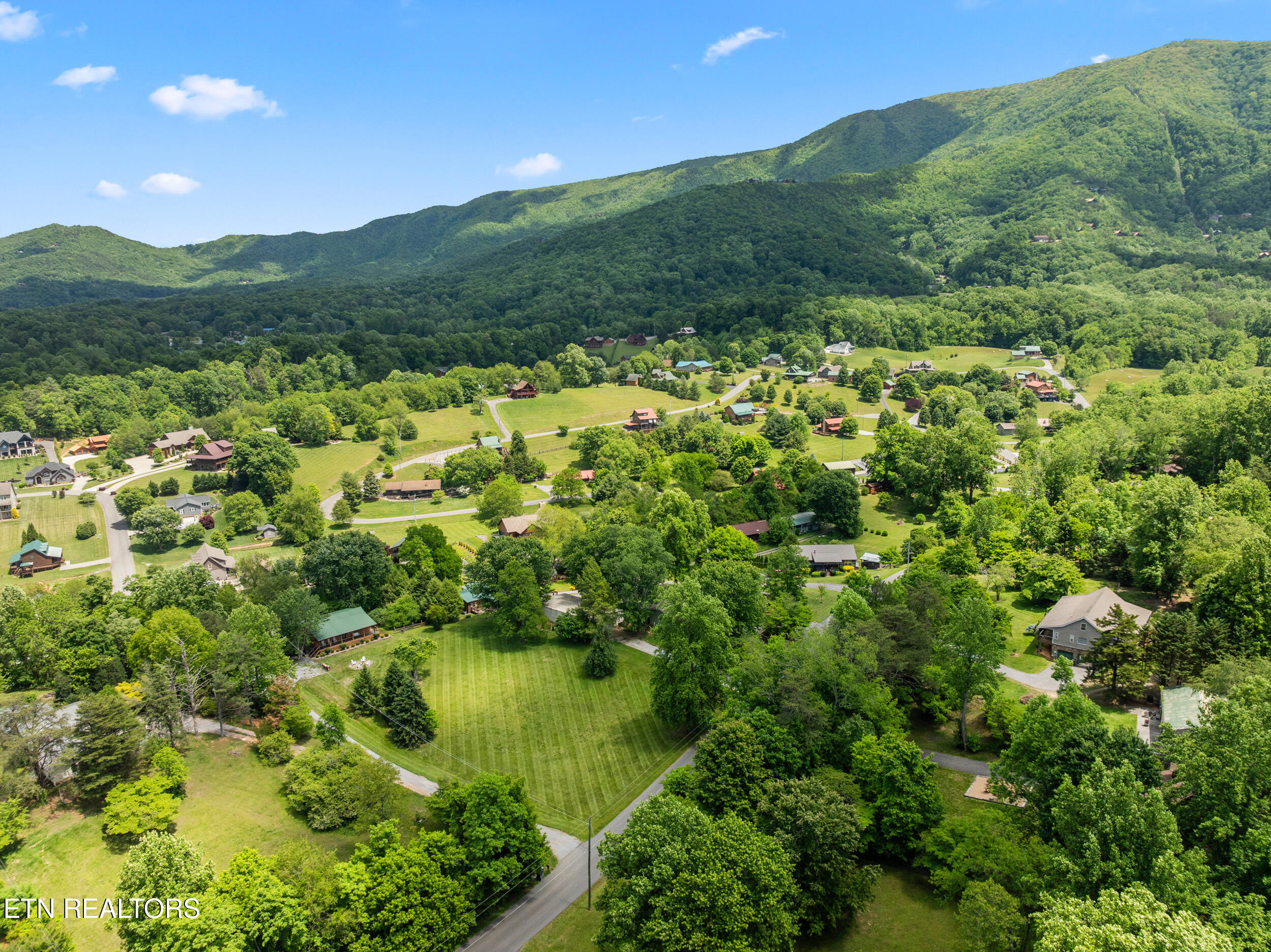 3381 Mattox Cemetery Road Sevierville TN 37862