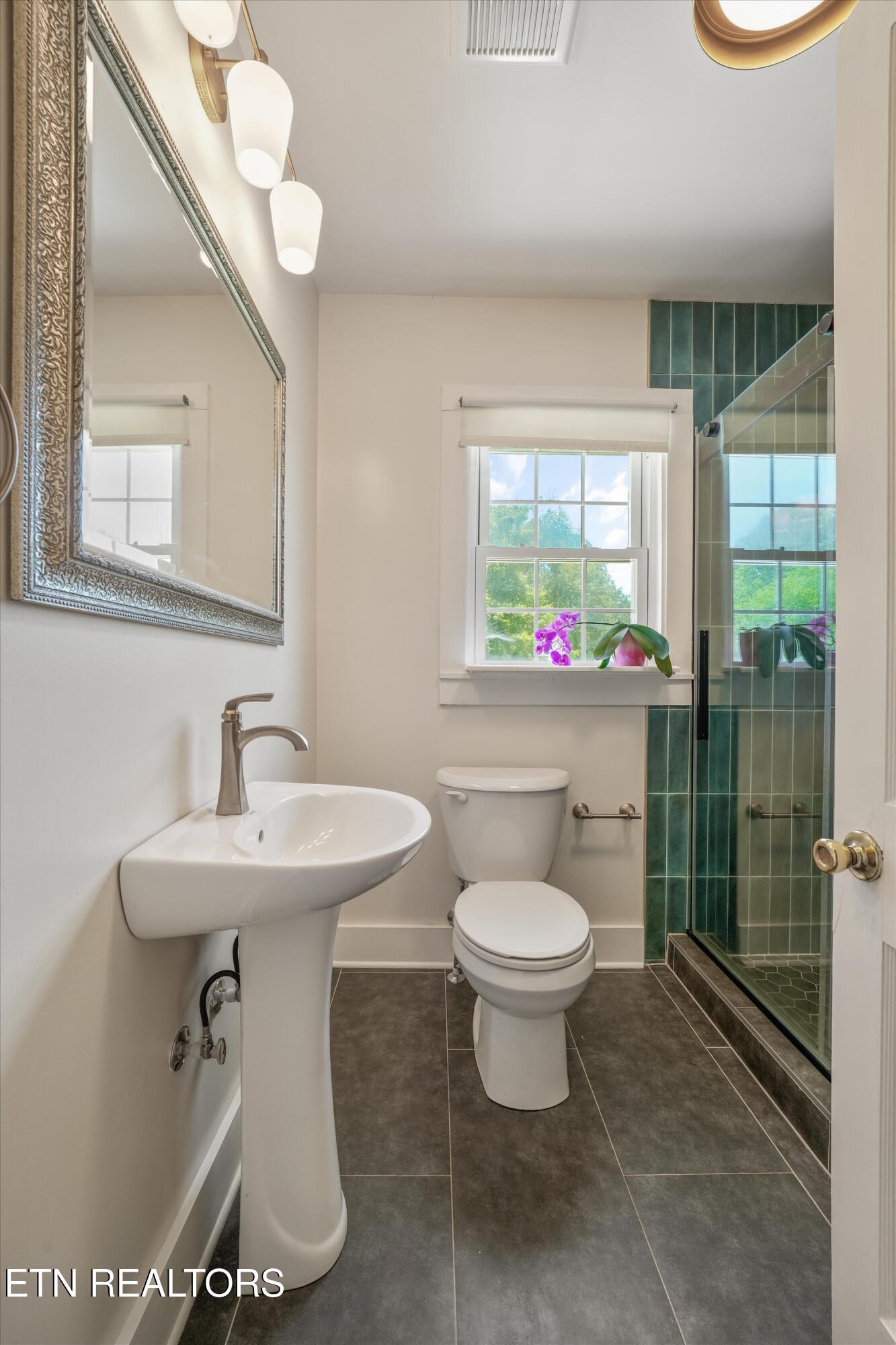 7708 Millertown Pike Knoxville TN 37924