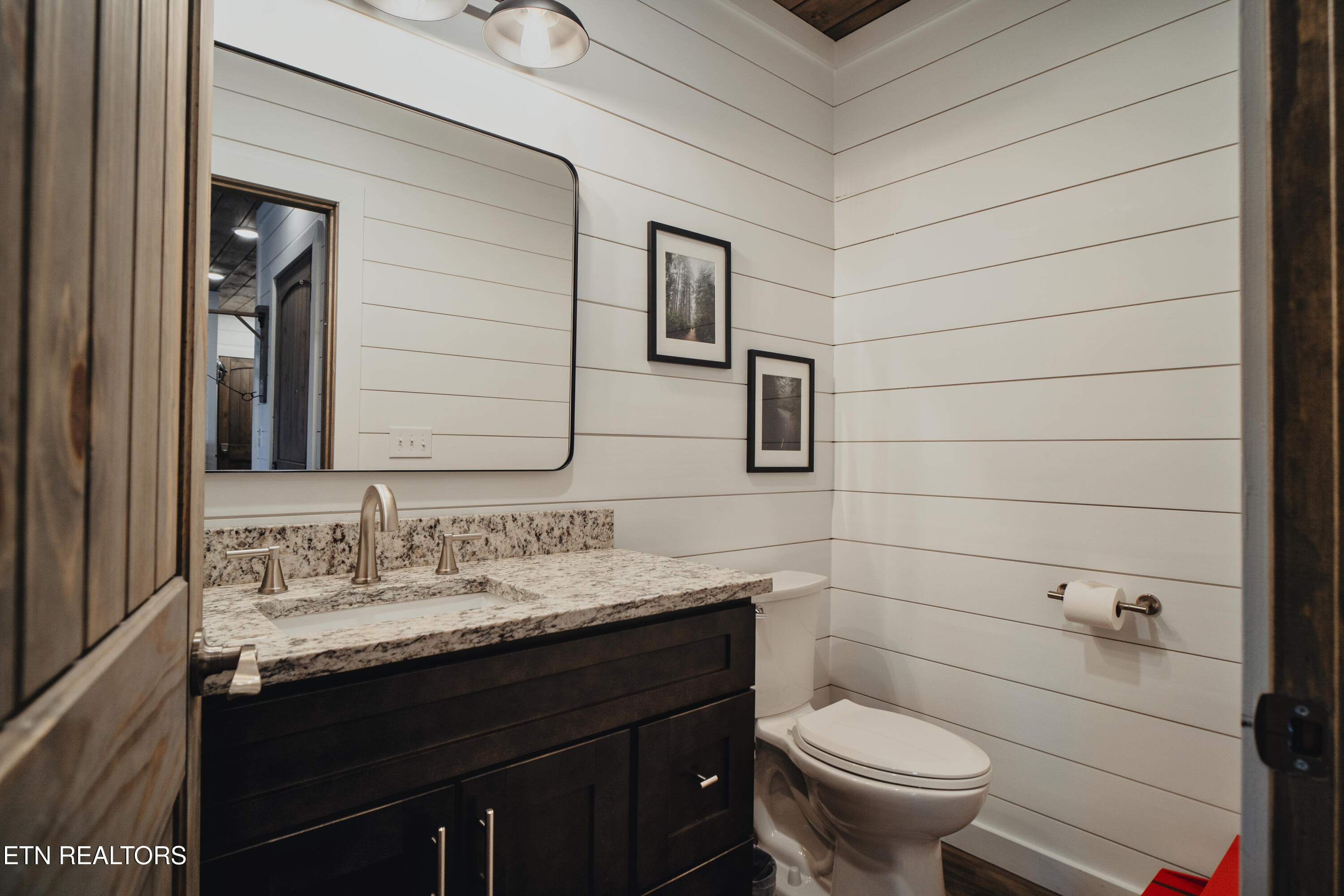 633 Pinecrest Drive Gatlinburg TN 37738