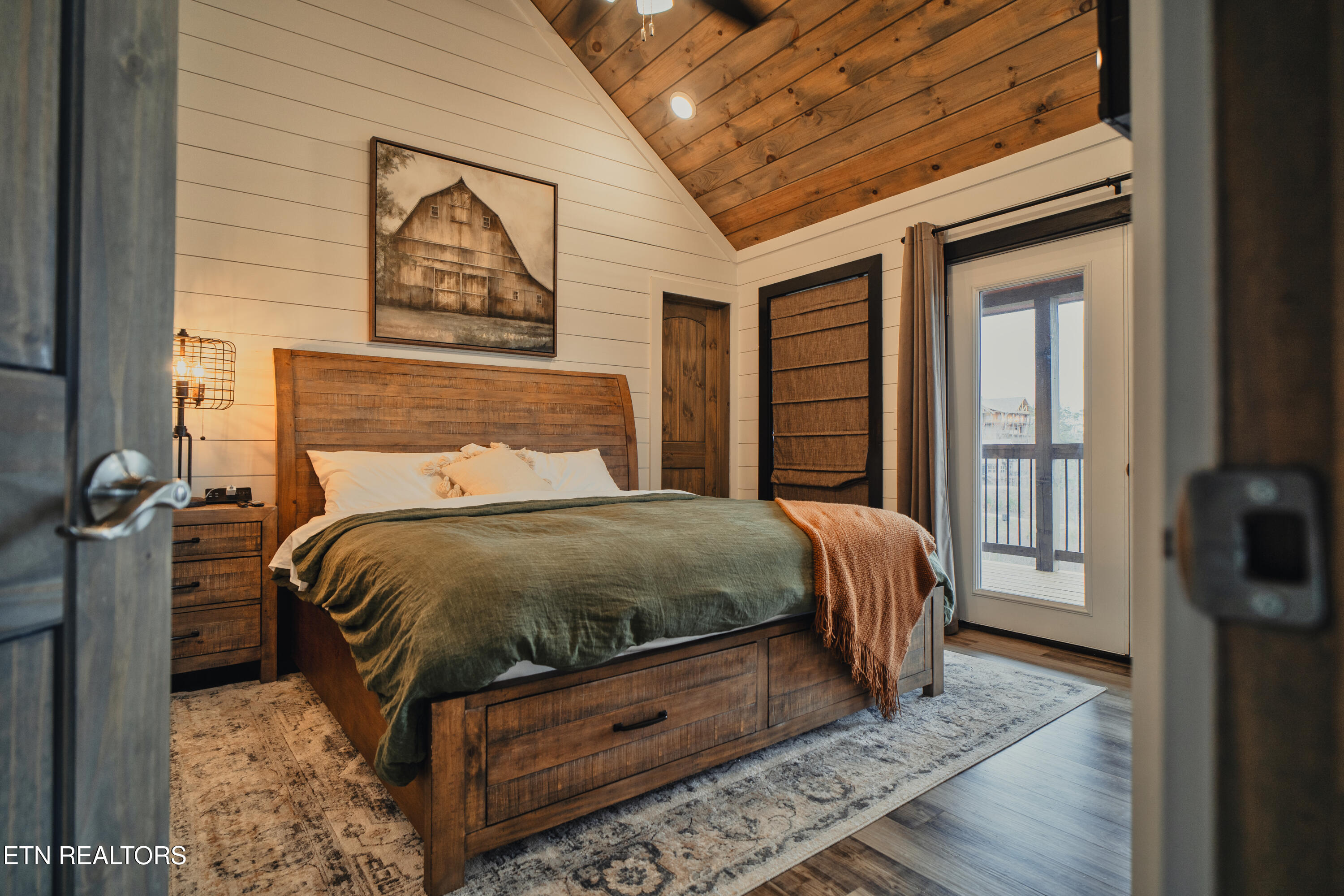 633 Pinecrest Drive Gatlinburg TN 37738