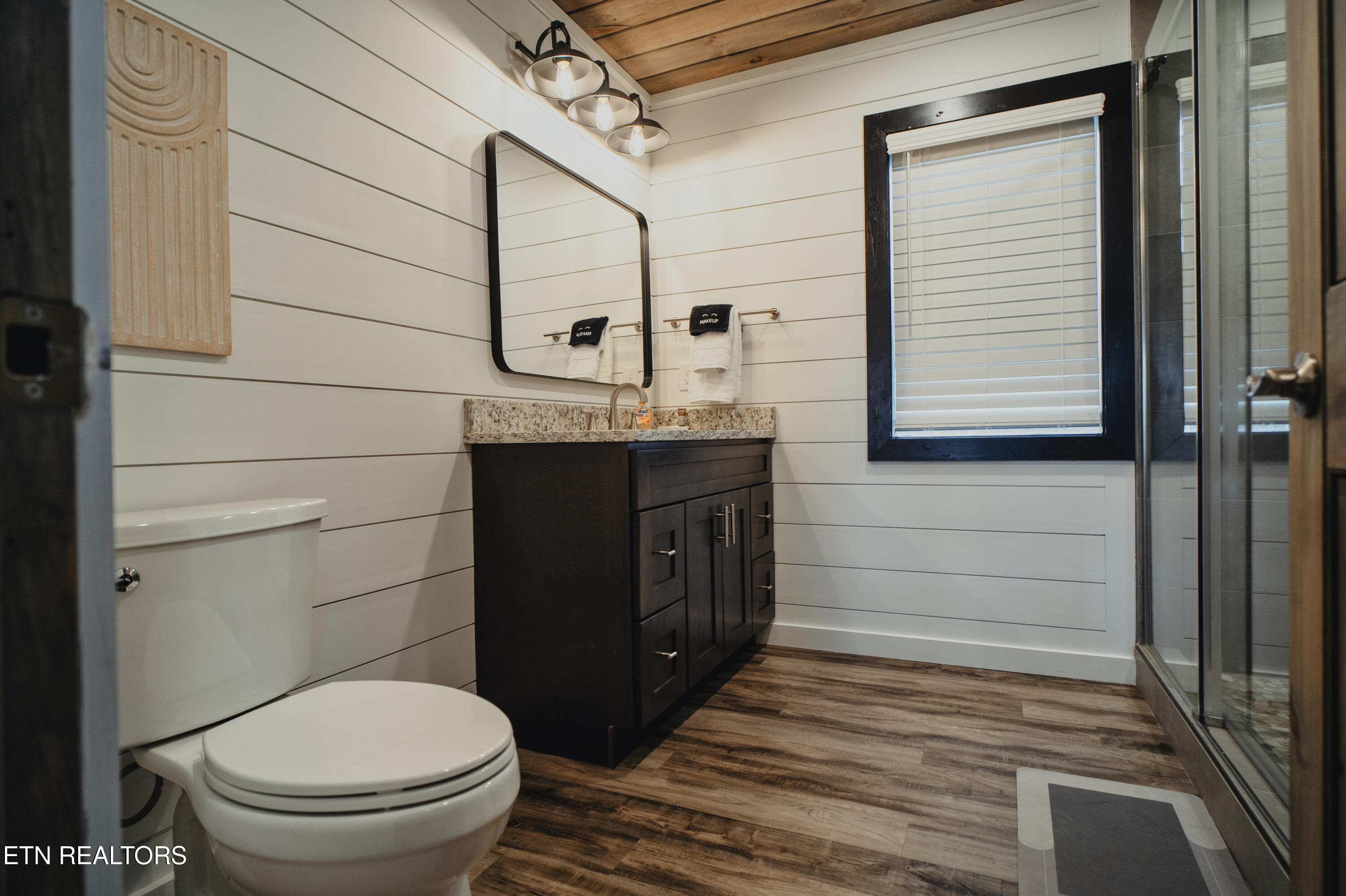 633 Pinecrest Drive Gatlinburg TN 37738