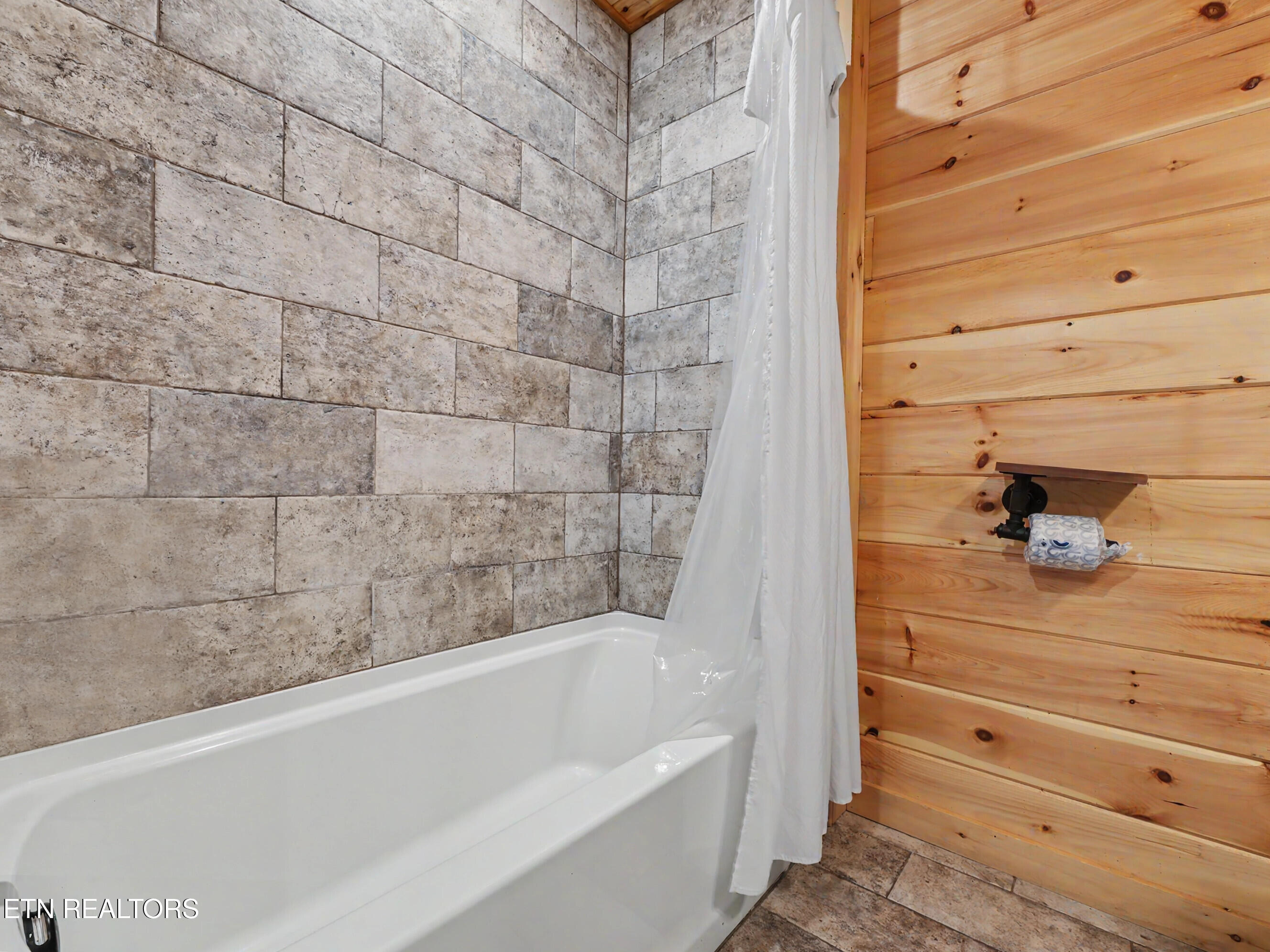 856 & 862 Crest View Drive Gatlinburg TN 37738