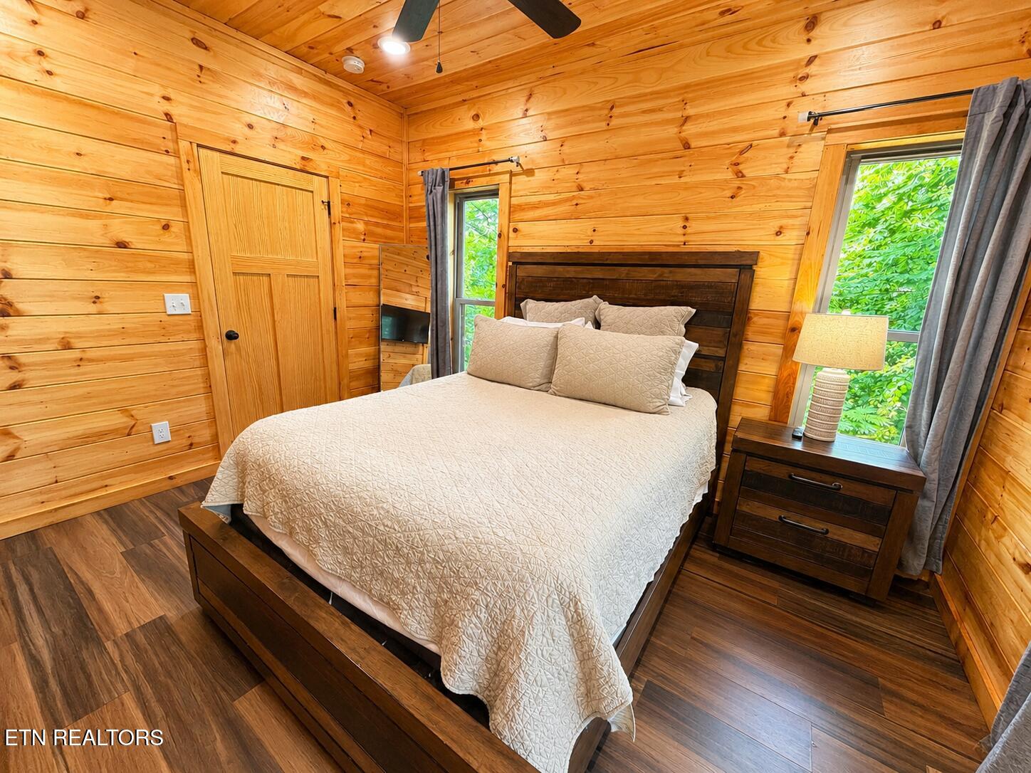 856 & 862 Crest View Drive Gatlinburg TN 37738