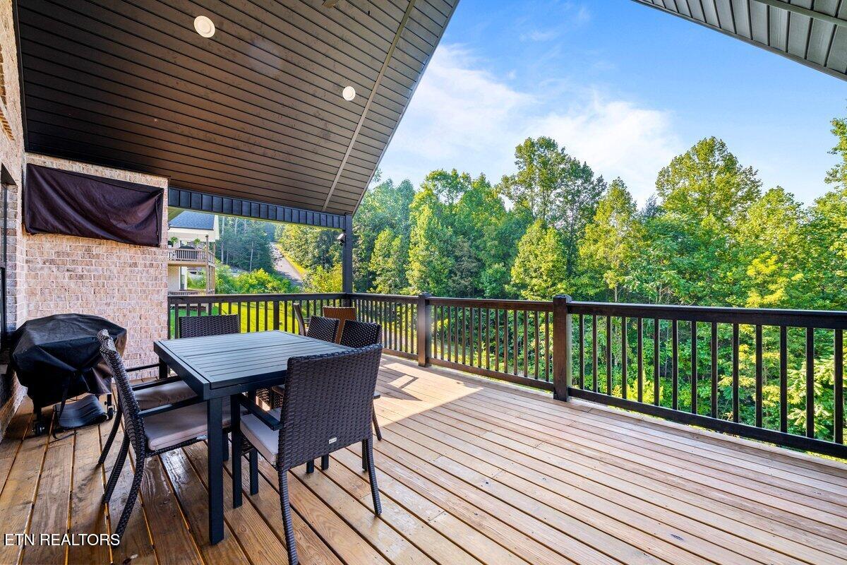 133 Pool Drive Lafollette TN 37766