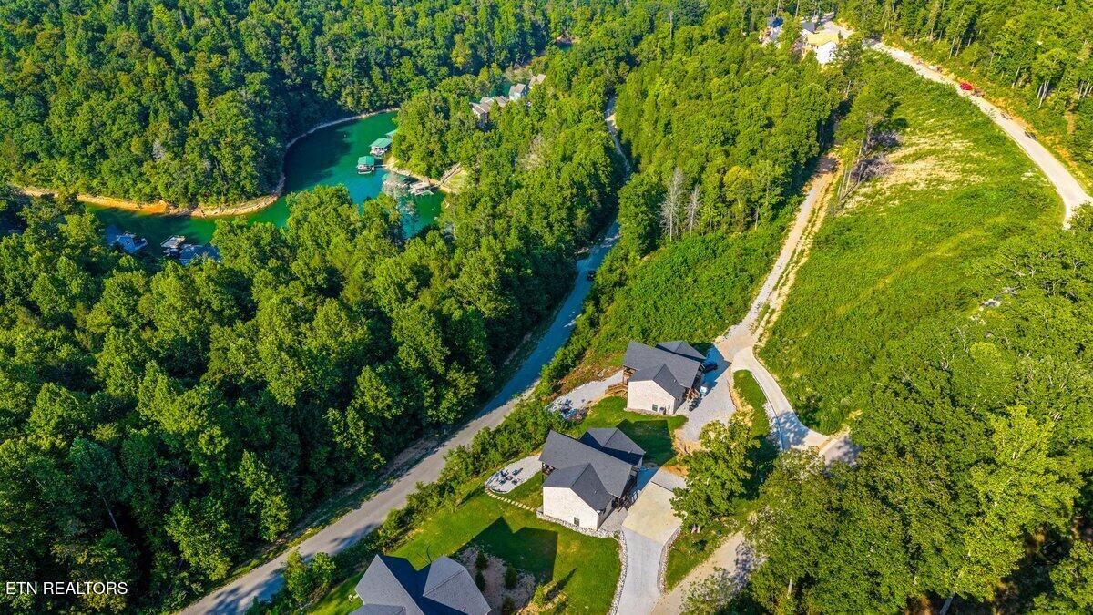 133 Pool Drive Lafollette TN 37766