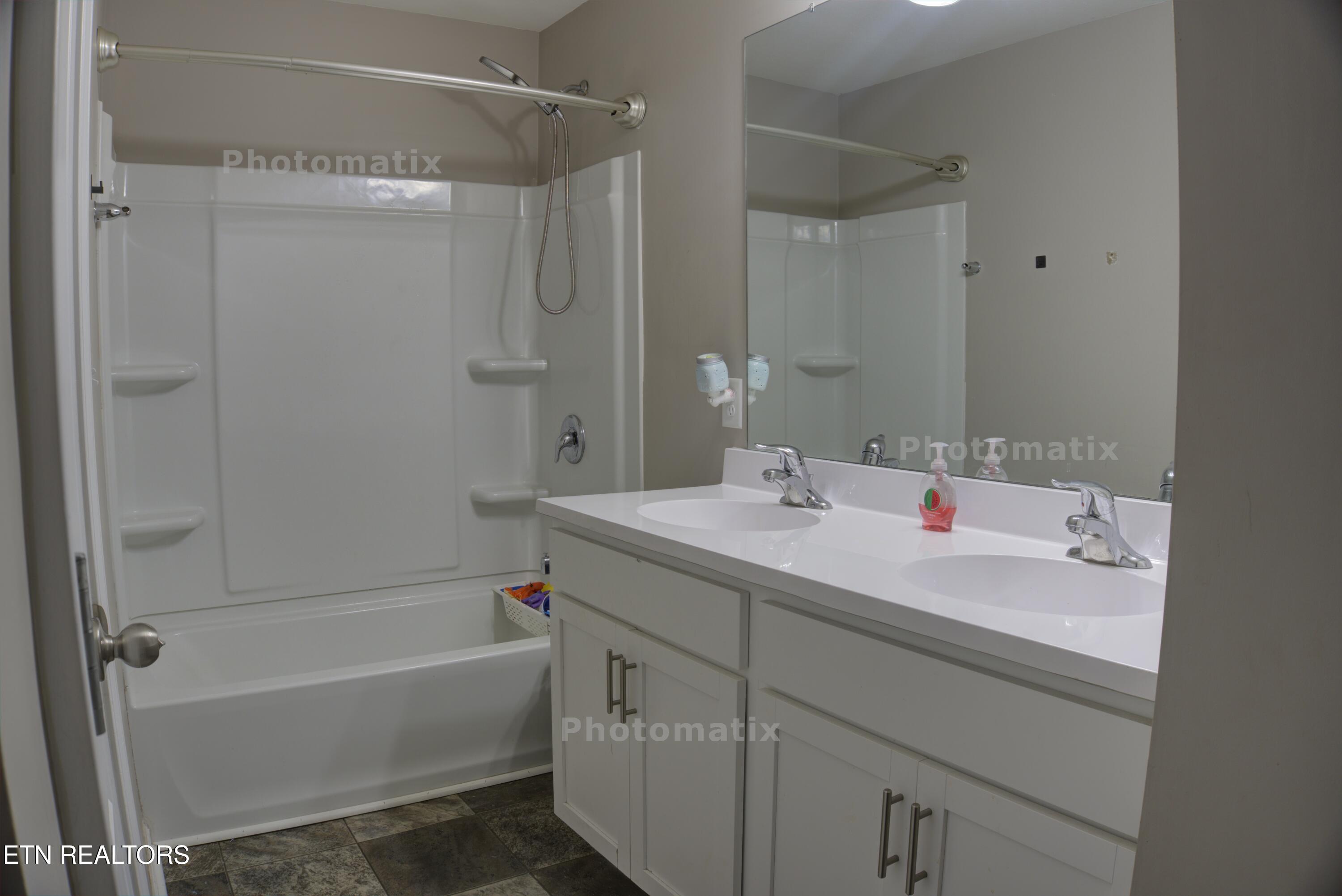 2752 Vista Meadows Lane Sevierville TN 37876